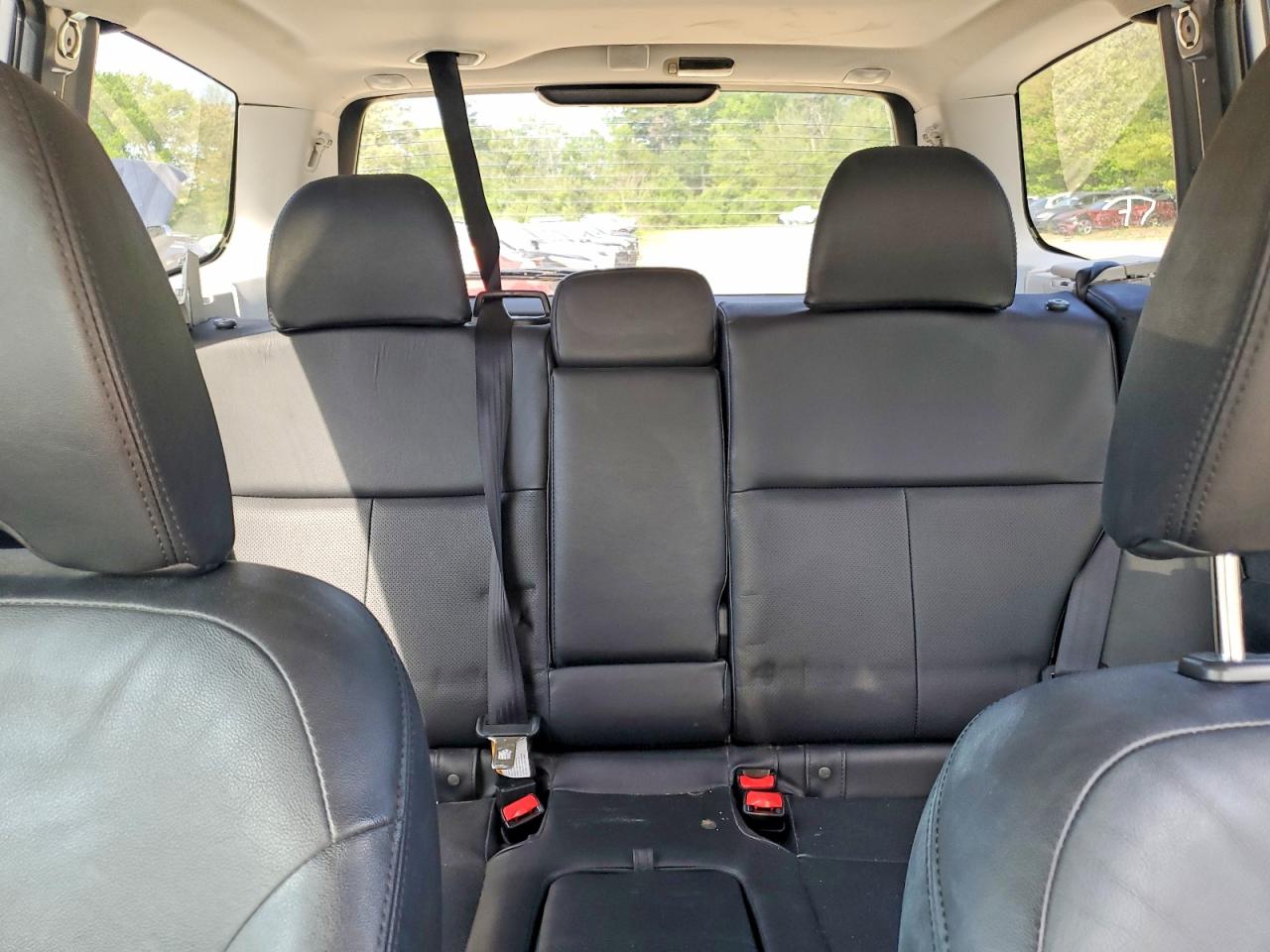 2013 Subaru Forester Limited Silver vin: JF2SHAECXDH420447