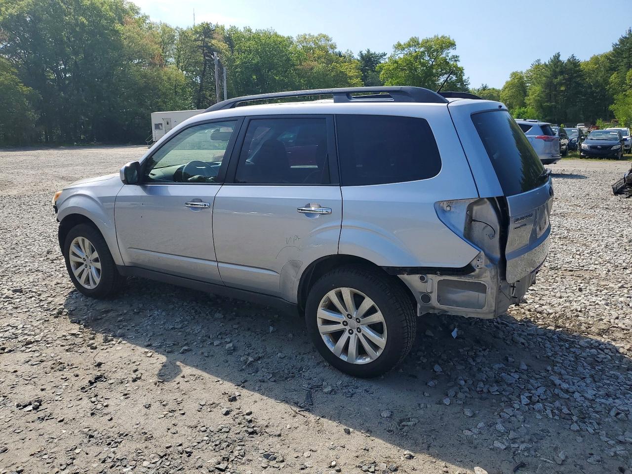 2013 Subaru Forester Limited Silver vin: JF2SHAECXDH420447