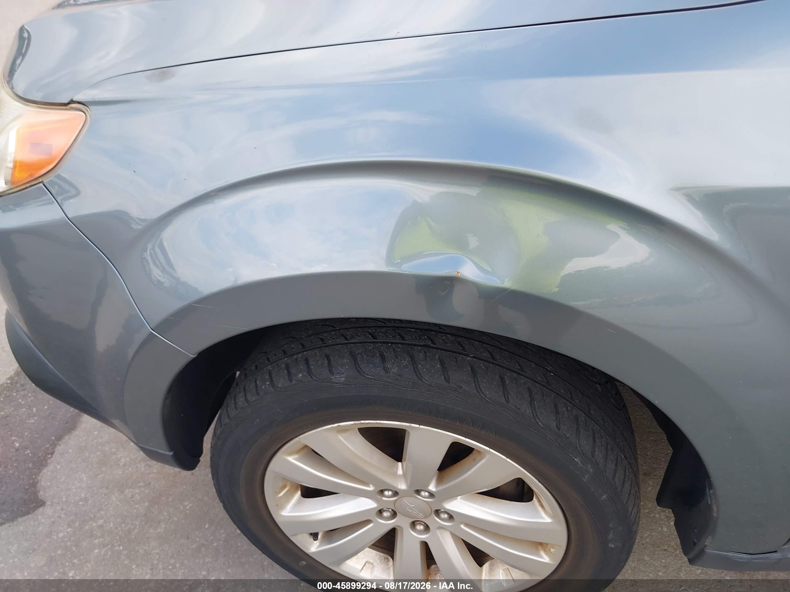 2013 Subaru Forester 2.5x Limited Синий vin: JF2SHAFC2DH427133