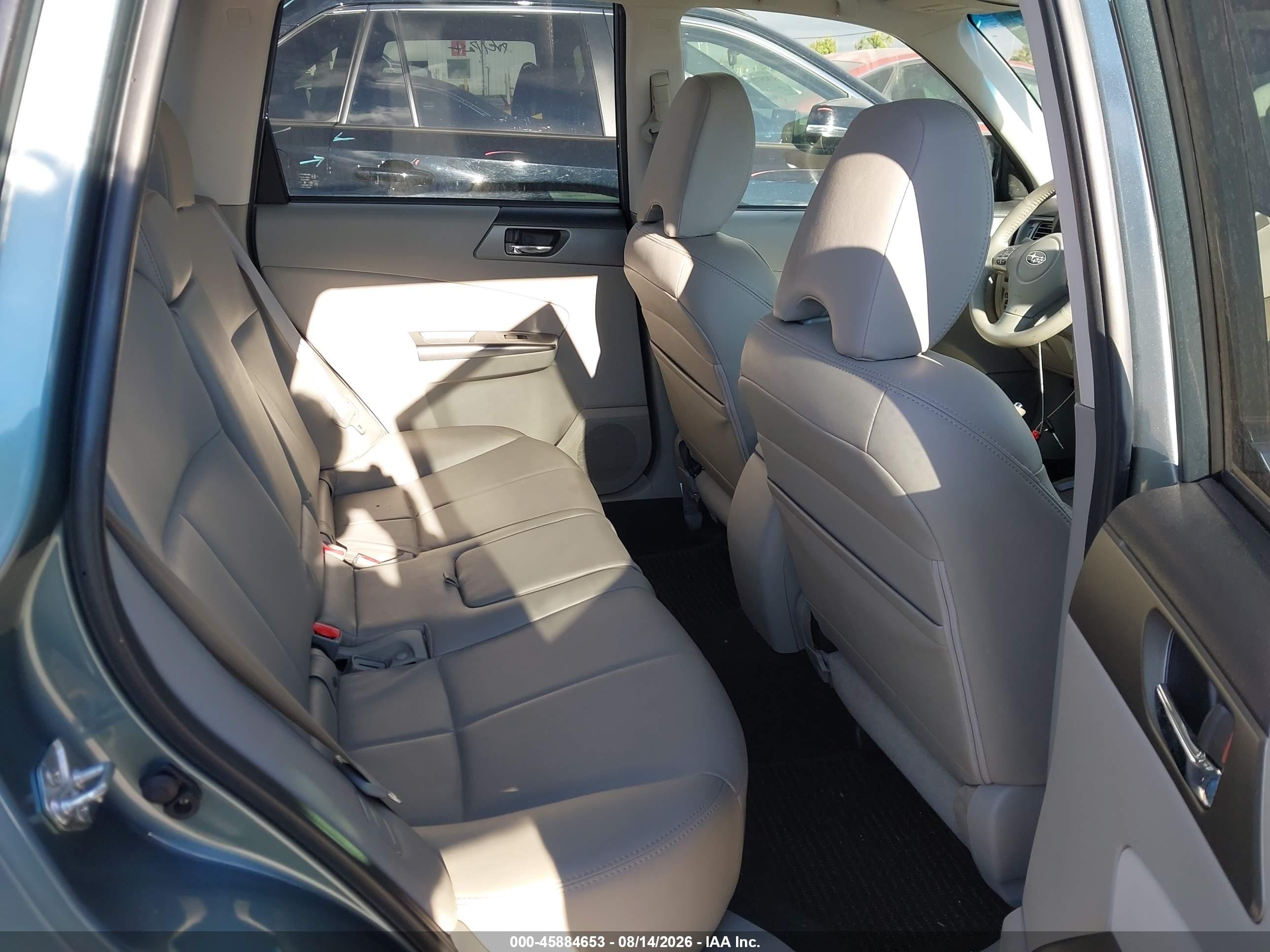 2011 Subaru Forester 2.5x Limited Light Blue vin: JF2SHAFC5BH734664