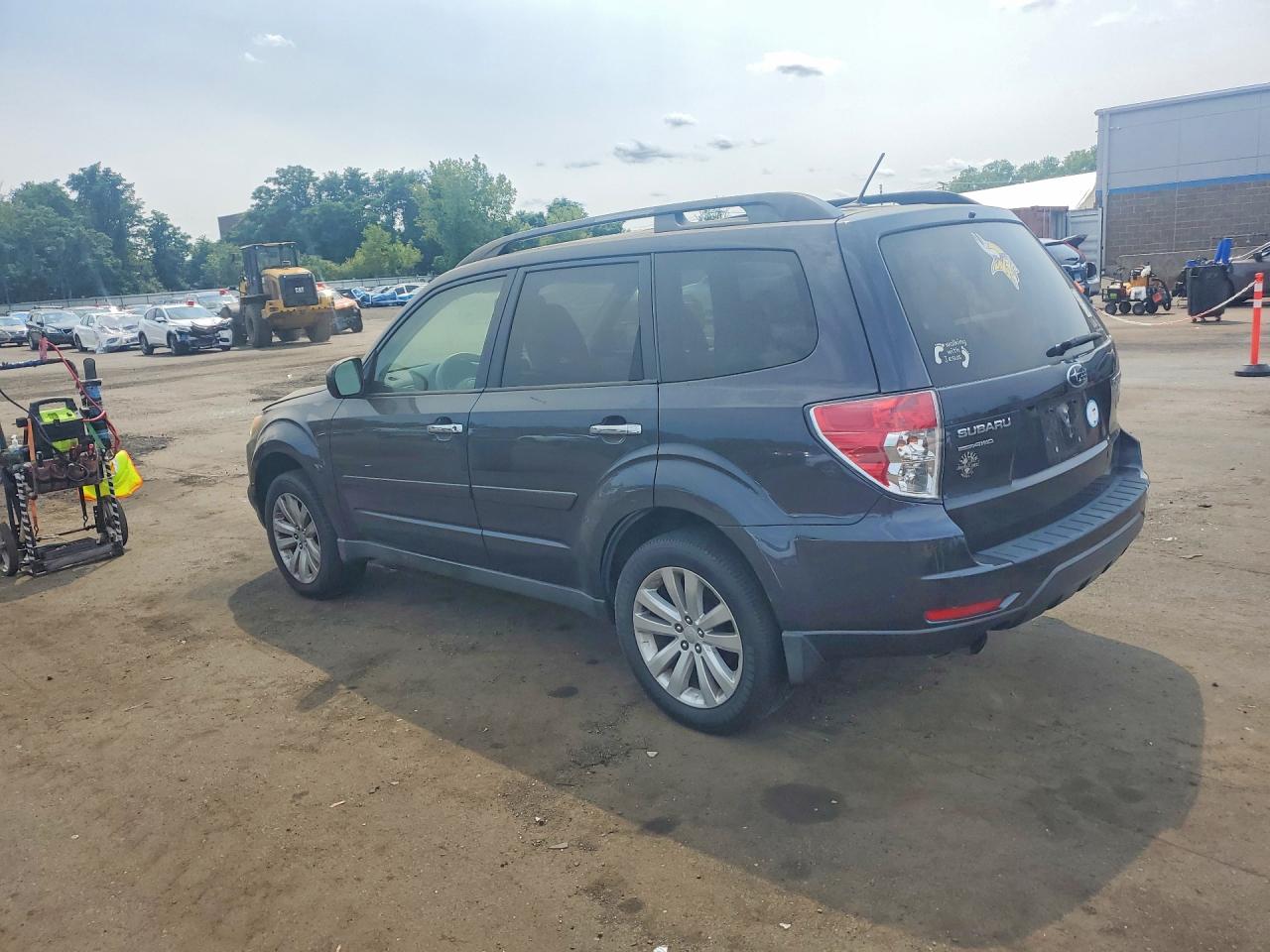 2013 Subaru Forester Limited Black vin: JF2SHAFC5DH414120