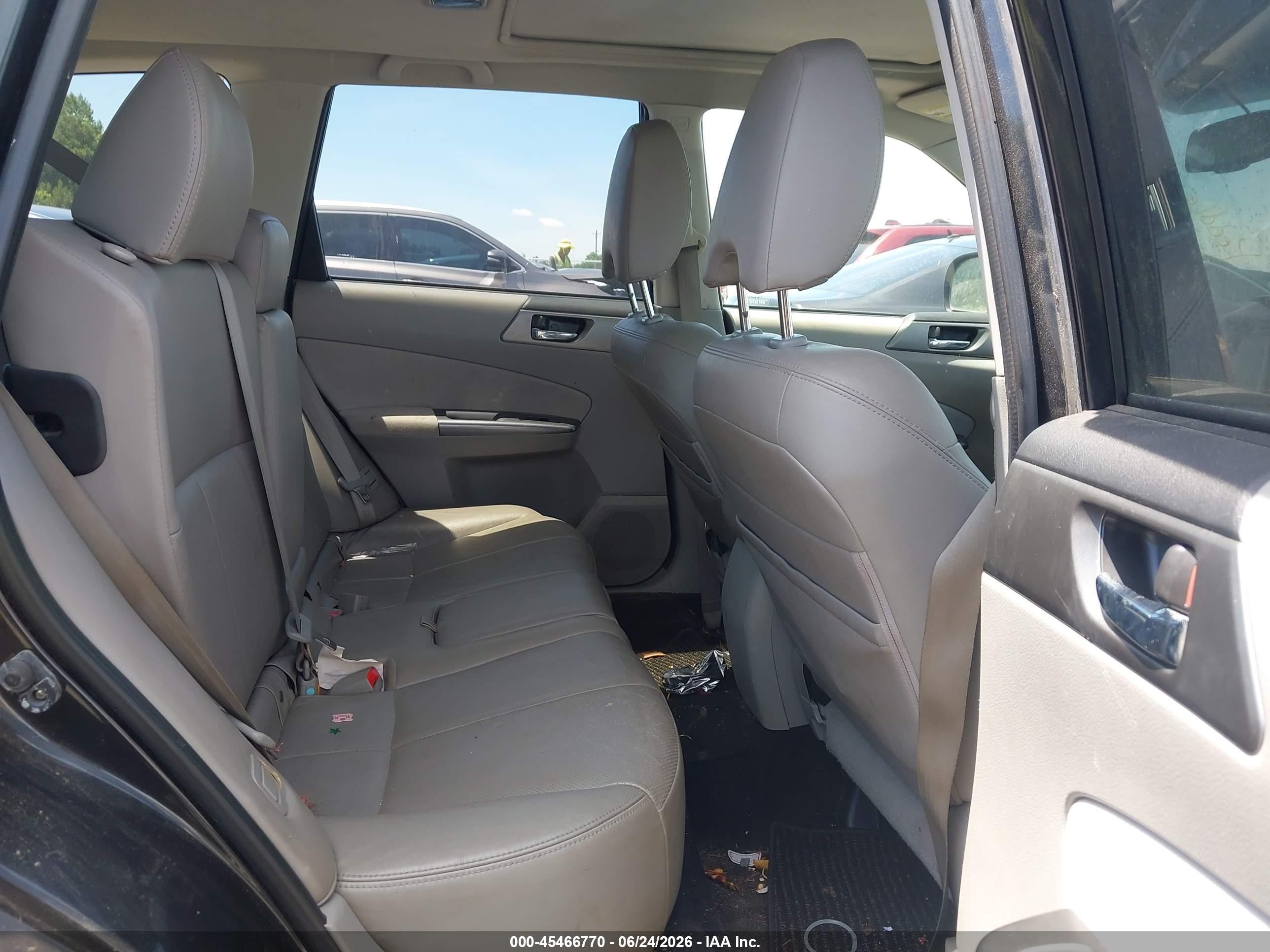 2012 Subaru Forester 2.5x Limited Black vin: JF2SHAFC6CH426274
