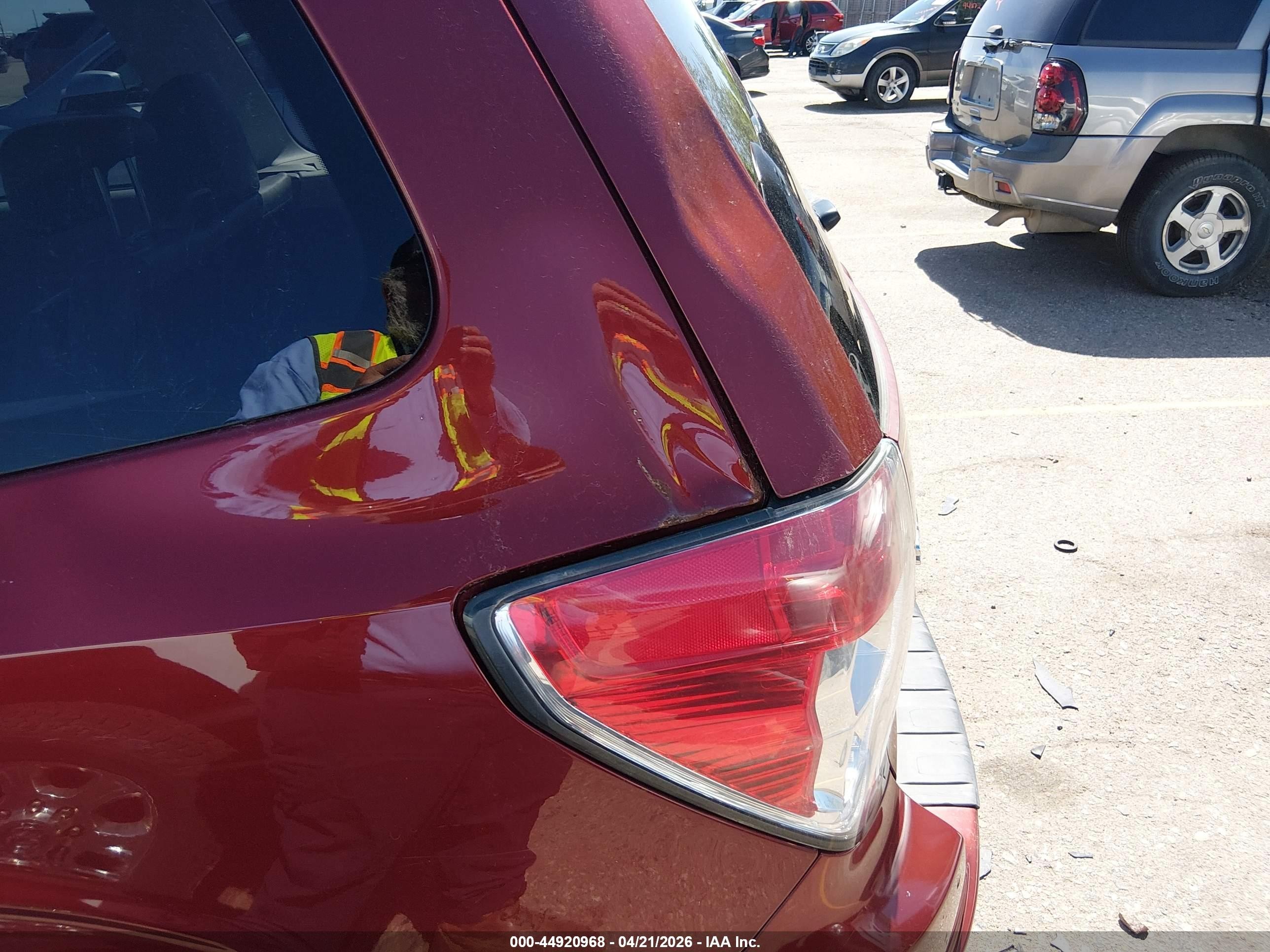 2012 Subaru Forester 2.5x Limited Red vin: JF2SHAFC7CH411718