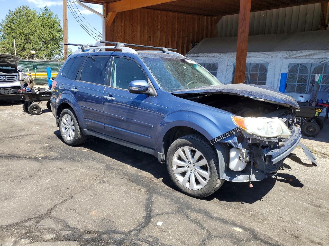 2012 Subaru Forester Touring Blue vin: JF2SHAGC0CH462122