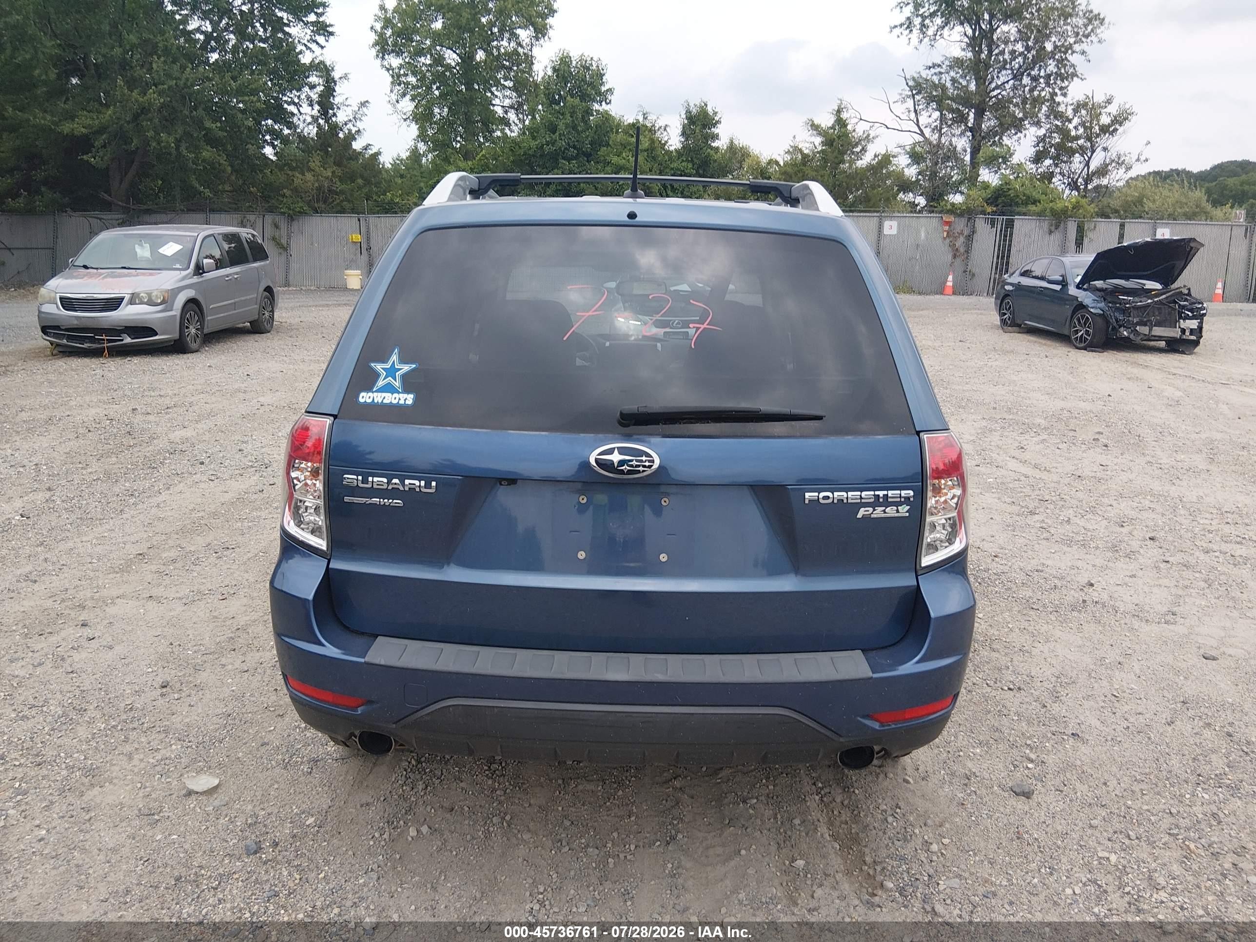 2013 Subaru Forester 2.5x Touring Blue vin: JF2SHAGC0DH416548