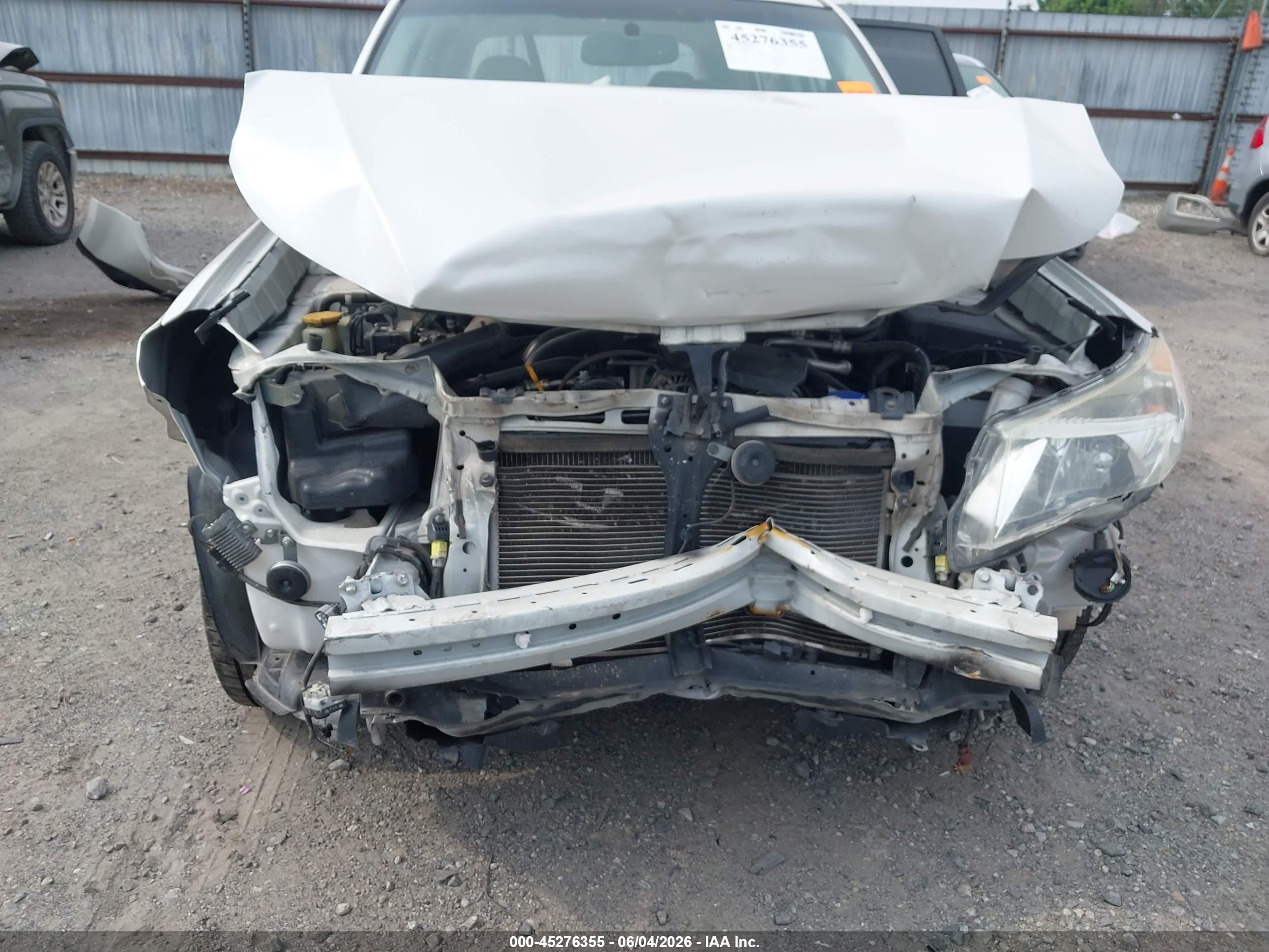 2013 Subaru Forester 2.5x Touring White vin: JF2SHAGC1DH414842