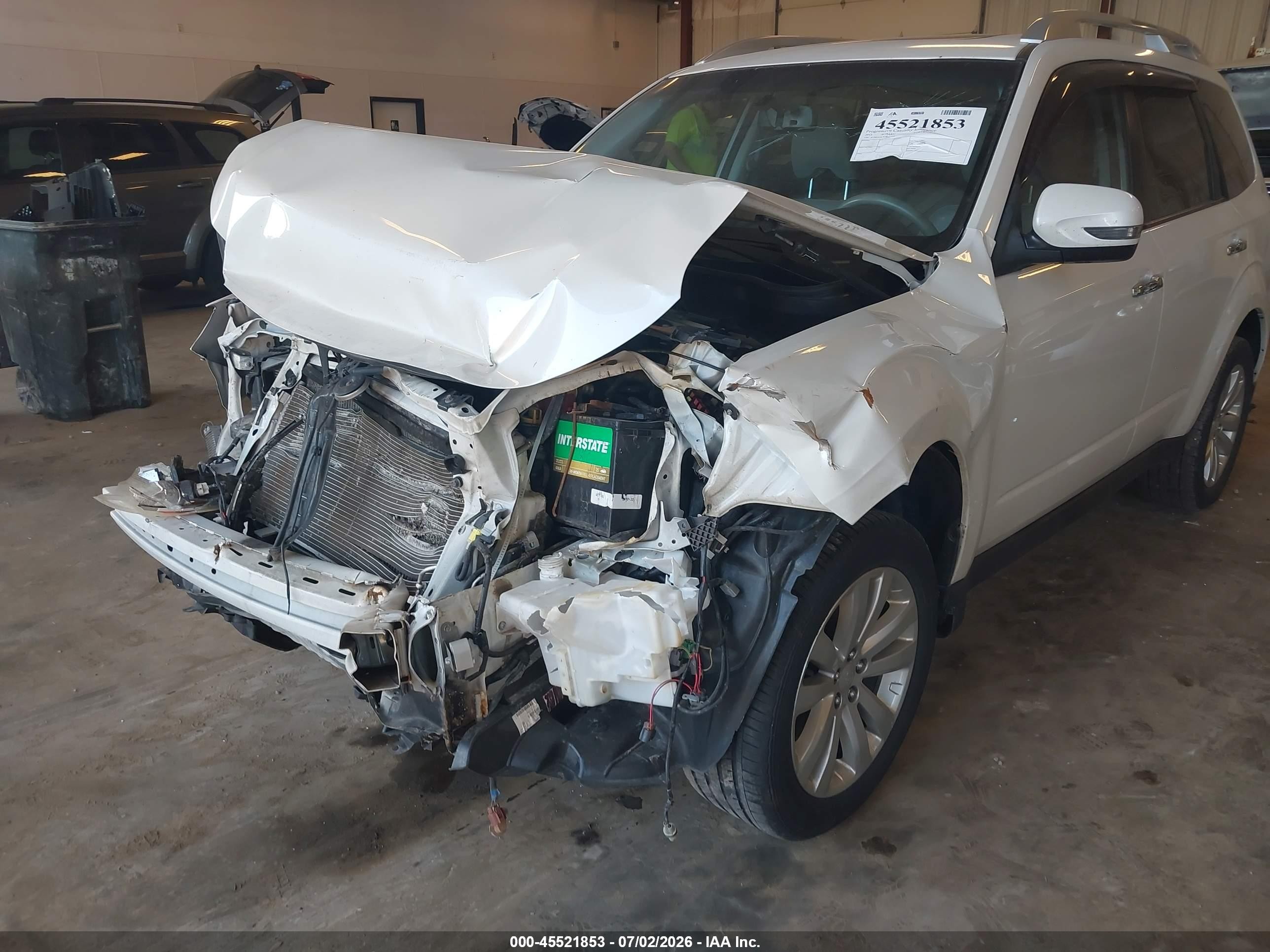 2012 Subaru Forester 2.5x Touring White vin: JF2SHAGC3CH443533