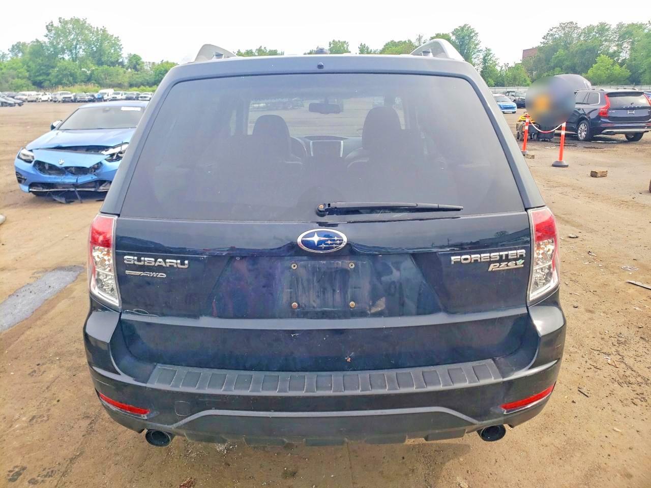 2011 Subaru Forester Touring Black vin: JF2SHAGC4BH711553