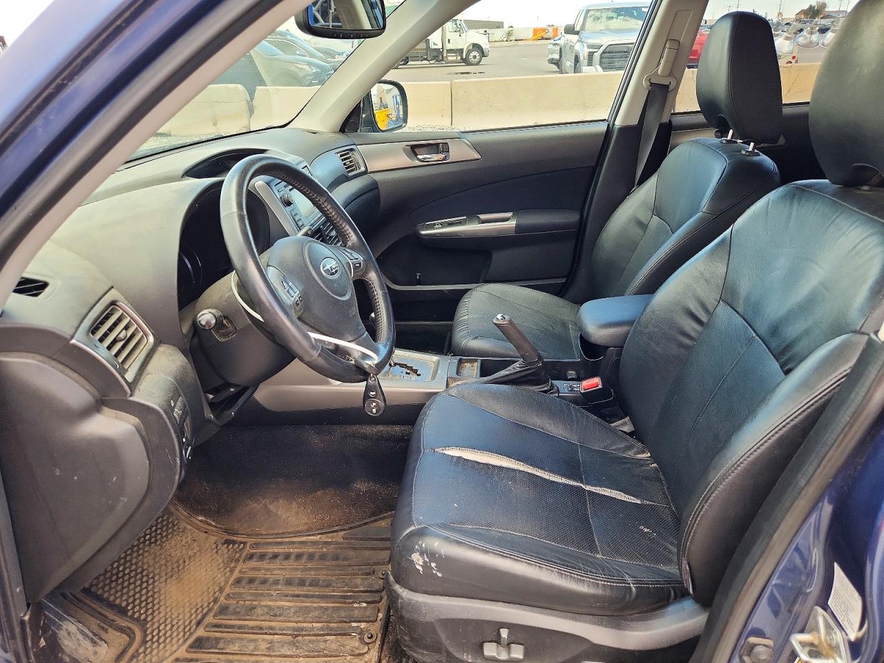 2011 Subaru Forester Touring Blue vin: JF2SHAGC5BH720486
