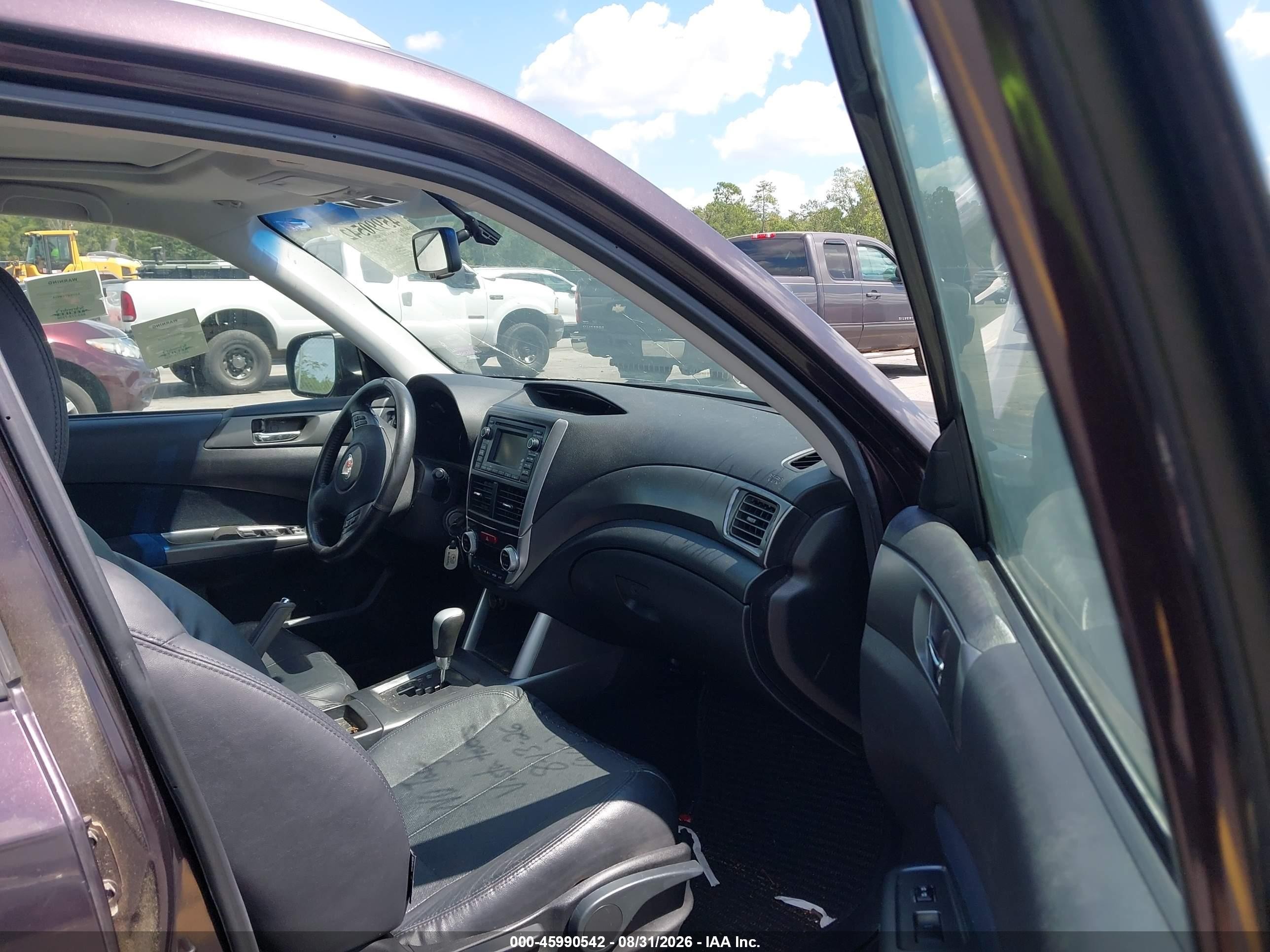 2013 Subaru Forester 2.5x Touring Brown vin: JF2SHAGC8DH411212