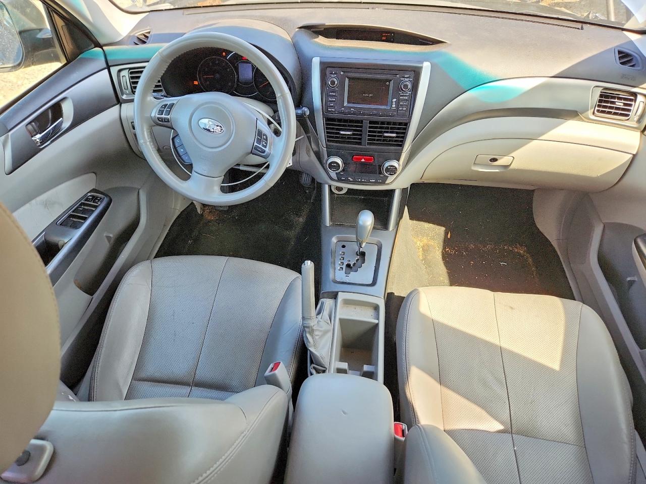 2013 Subaru Forester Touring Blue vin: JF2SHAGC8DH441987