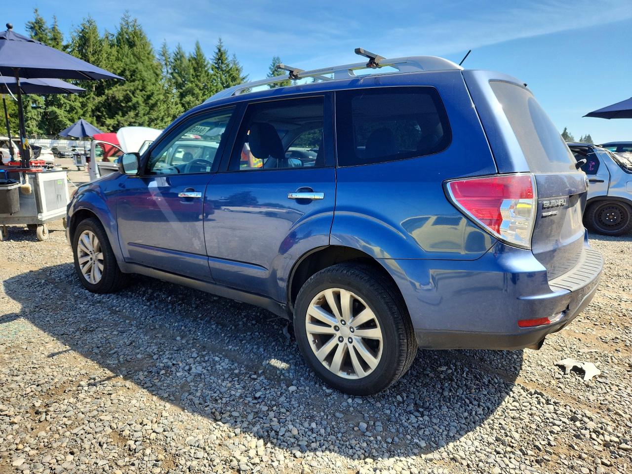2013 Subaru Forester Touring Blue vin: JF2SHAGC8DH441987