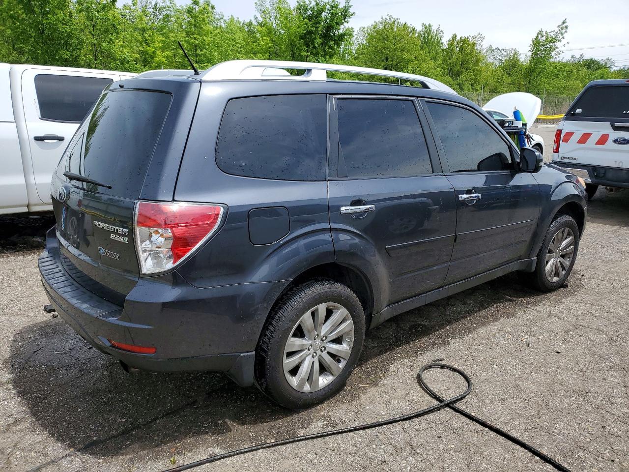 2013 Subaru Forester Touring Gray vin: JF2SHAGCXDH402169