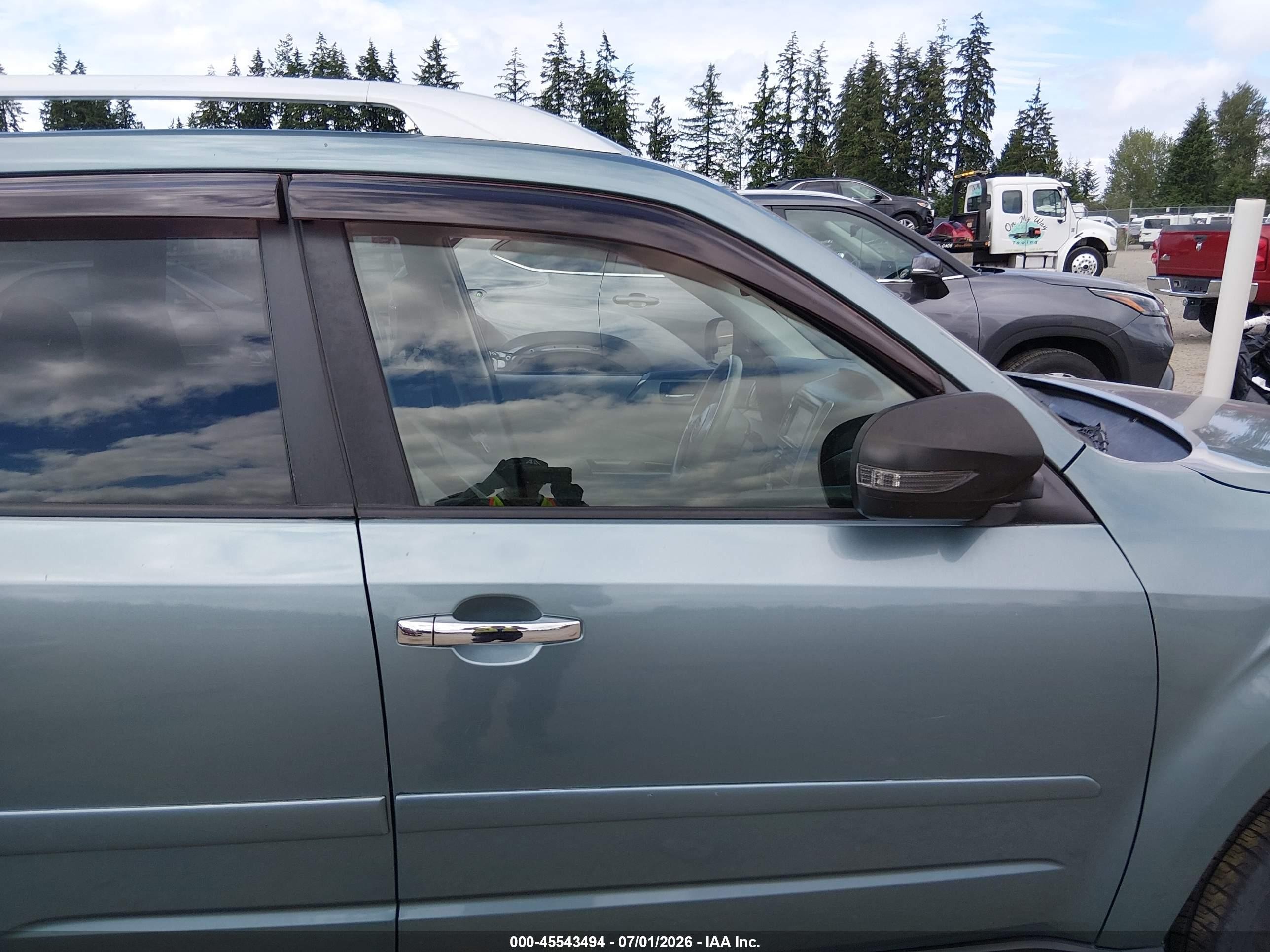 2013 Subaru Forester 2.5x Touring Light Blue vin: JF2SHAHC1DH402432