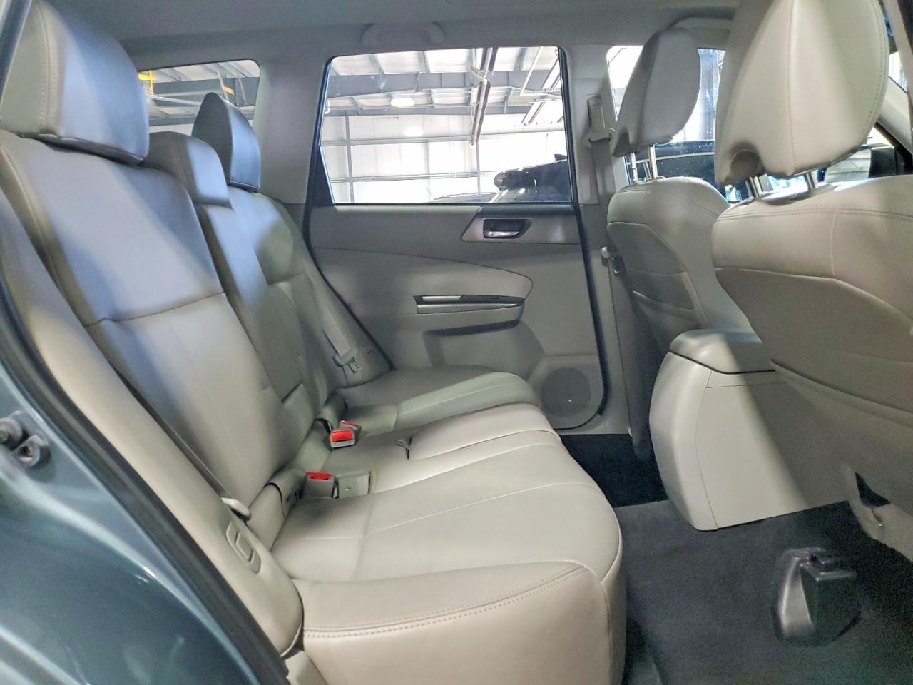 2011 Subaru Forester Touring Blue vin: JF2SHAHC2BH778490