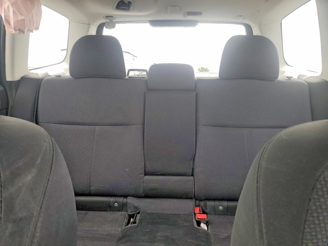 2013 Subaru Forester 2.5x Silver vin: JF2SHBAC1DH445801