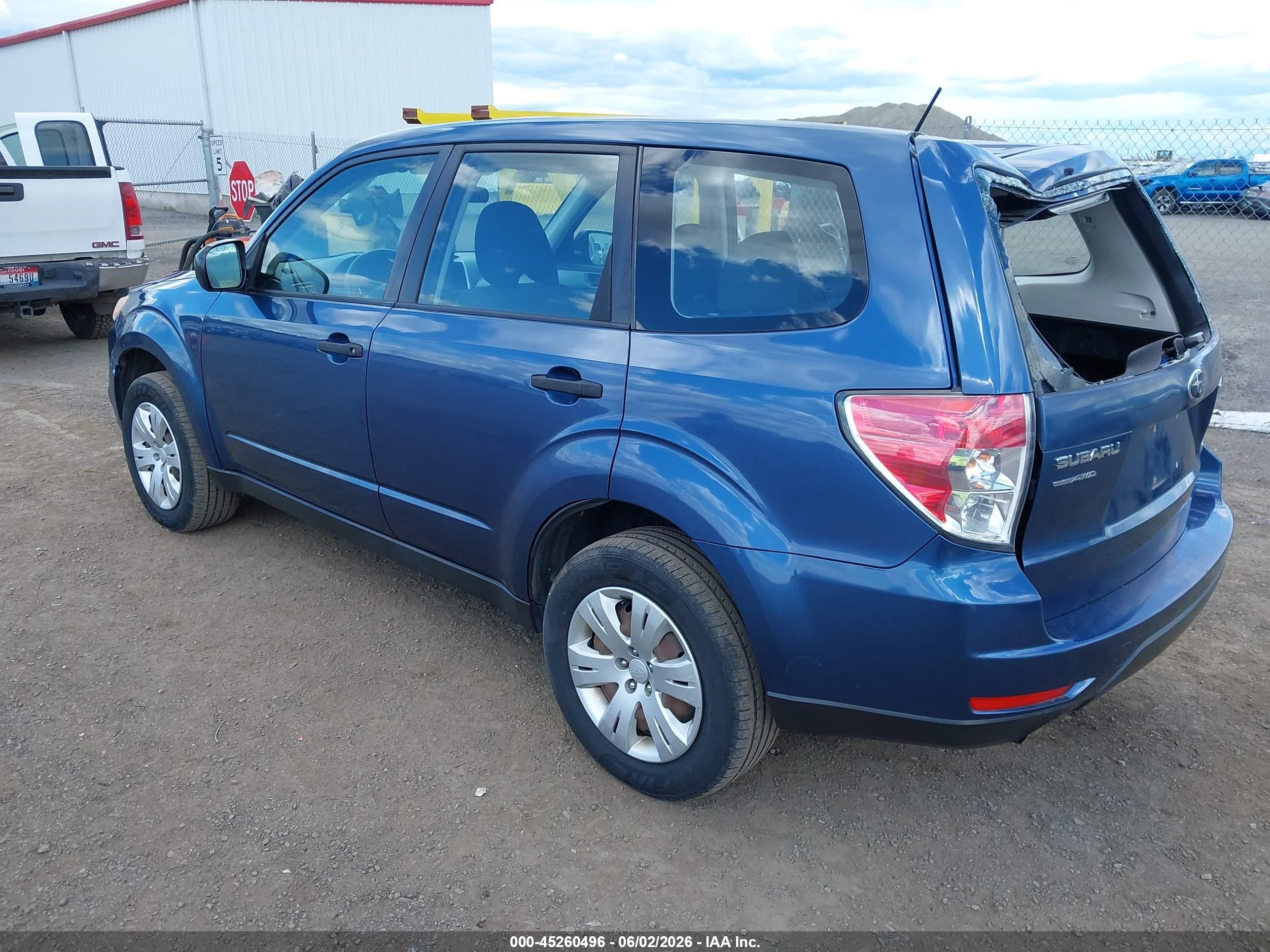 2011 Subaru Forester 2.5x Dark Blue vin: JF2SHBAC3BH720825