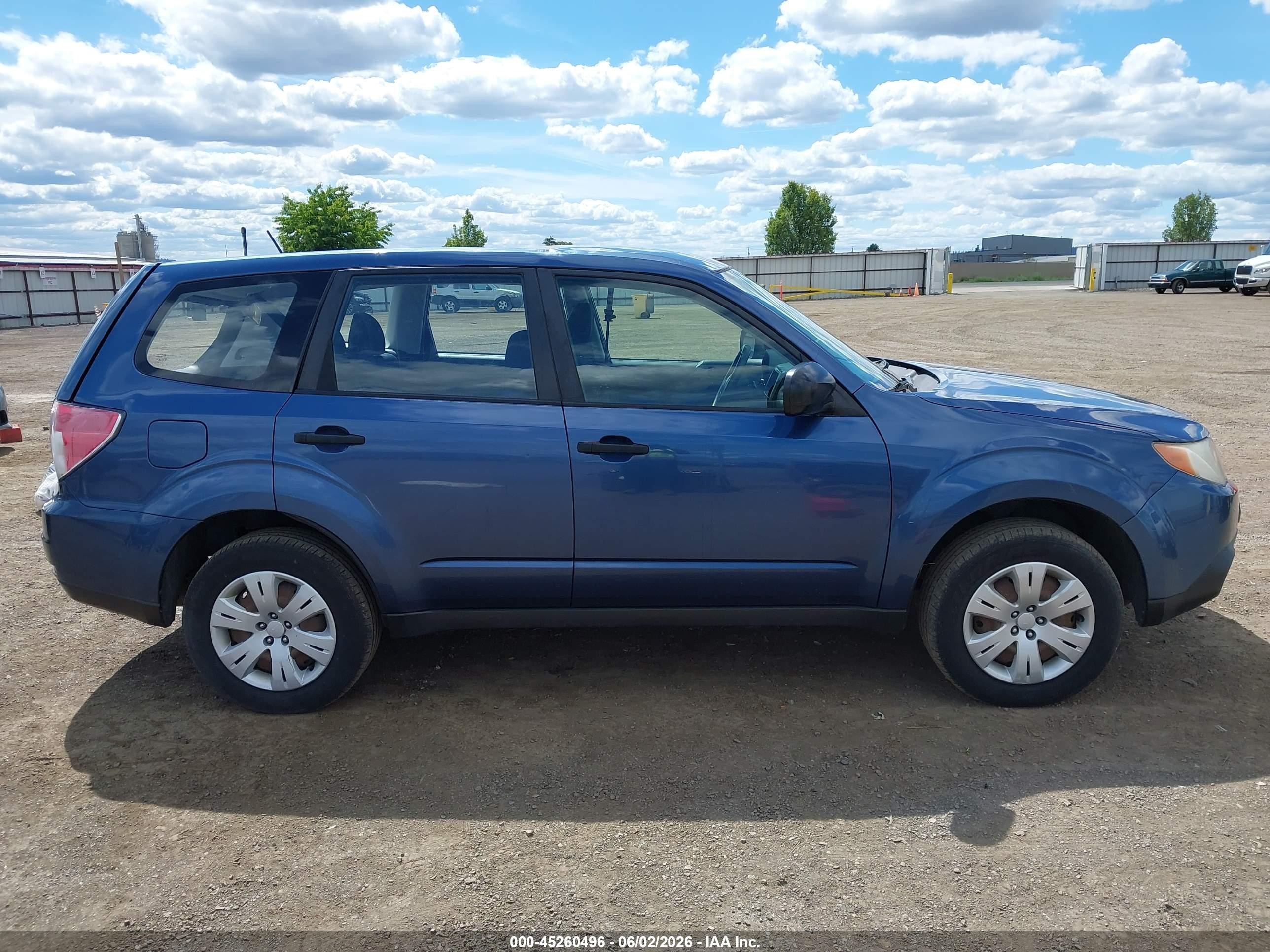 2011 Subaru Forester 2.5x Dark Blue vin: JF2SHBAC3BH720825