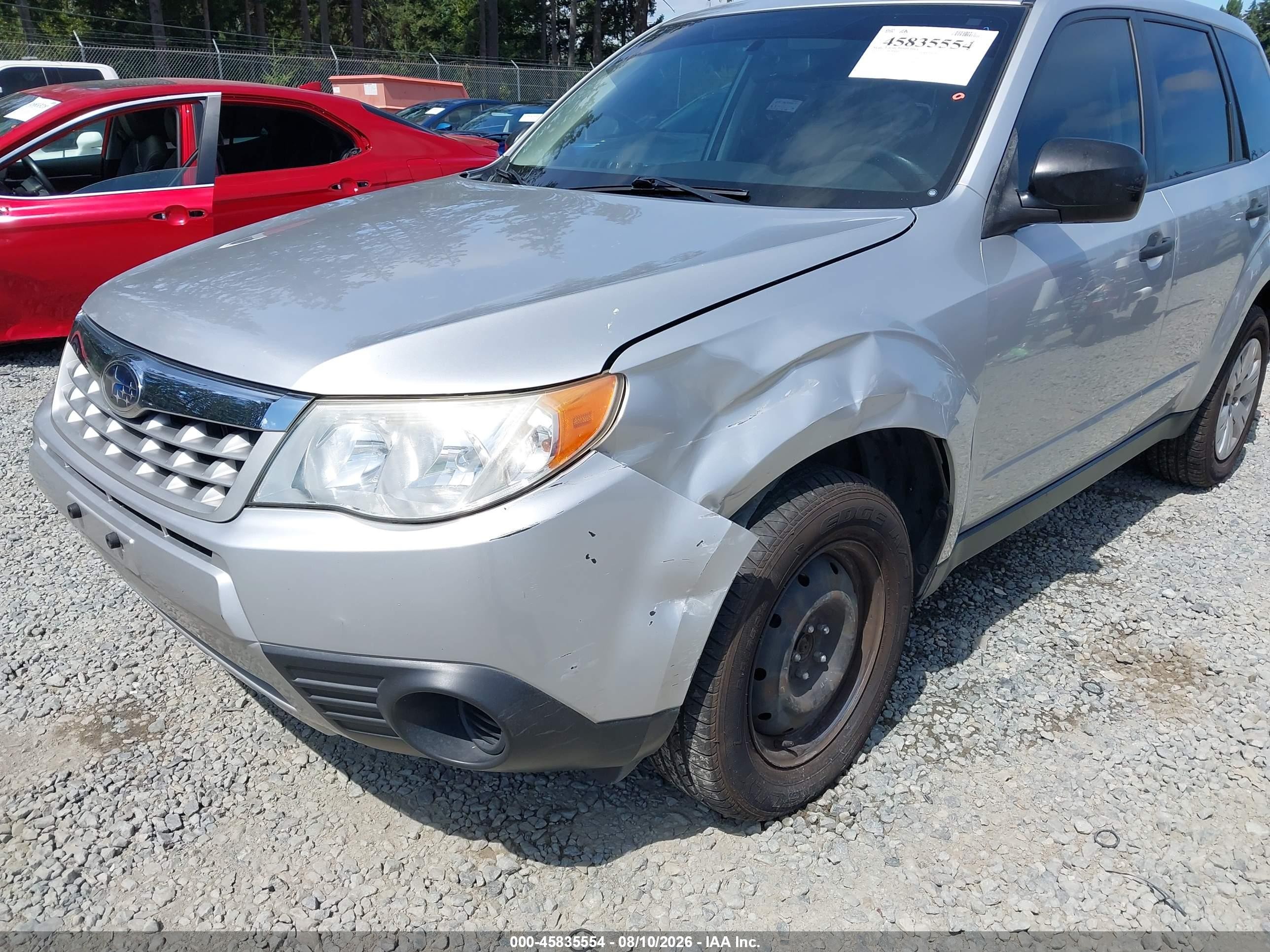 2011 Subaru Forester 2.5x Silver vin: JF2SHBAC7BH715630