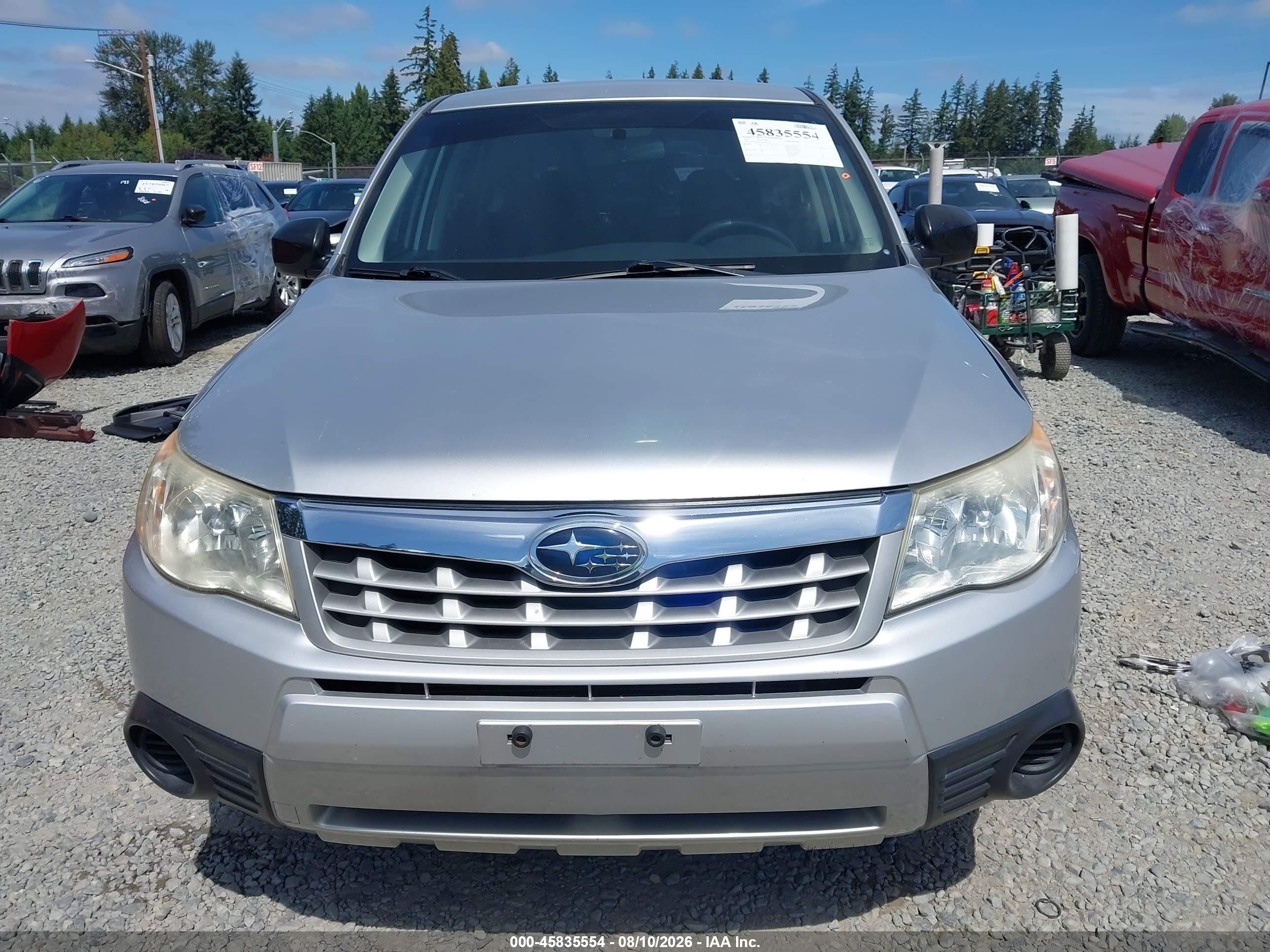 2011 Subaru Forester 2.5x Silver vin: JF2SHBAC7BH715630