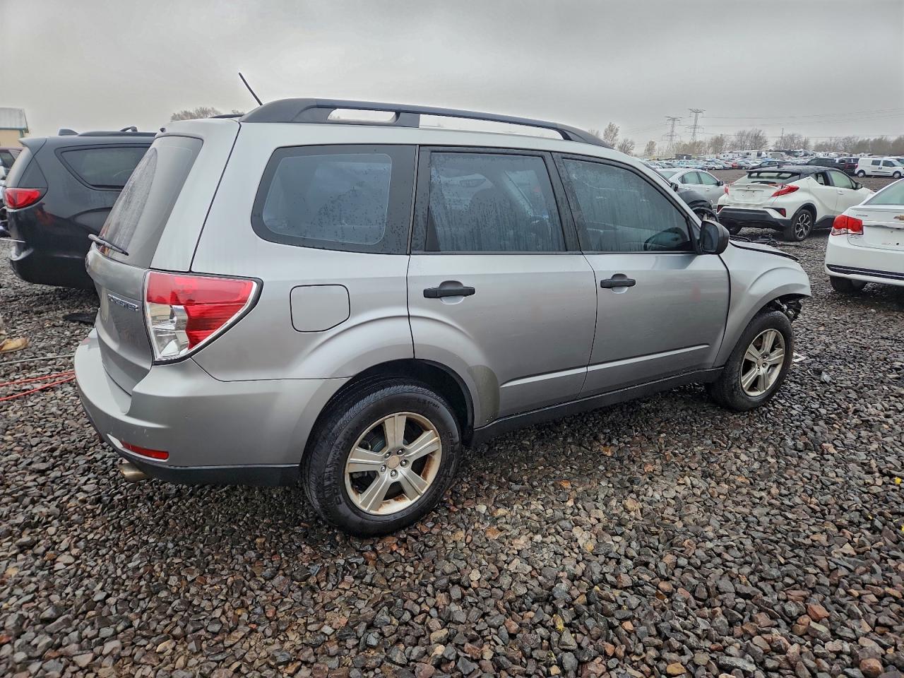 2011 Subaru Forester 2.5x Silver vin: JF2SHBBC0BH718660