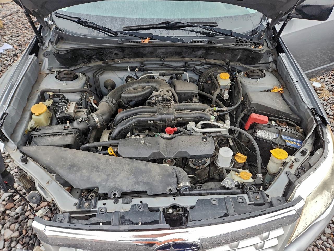 2011 Subaru Forester 2.5x Silver vin: JF2SHBBC0BH718660