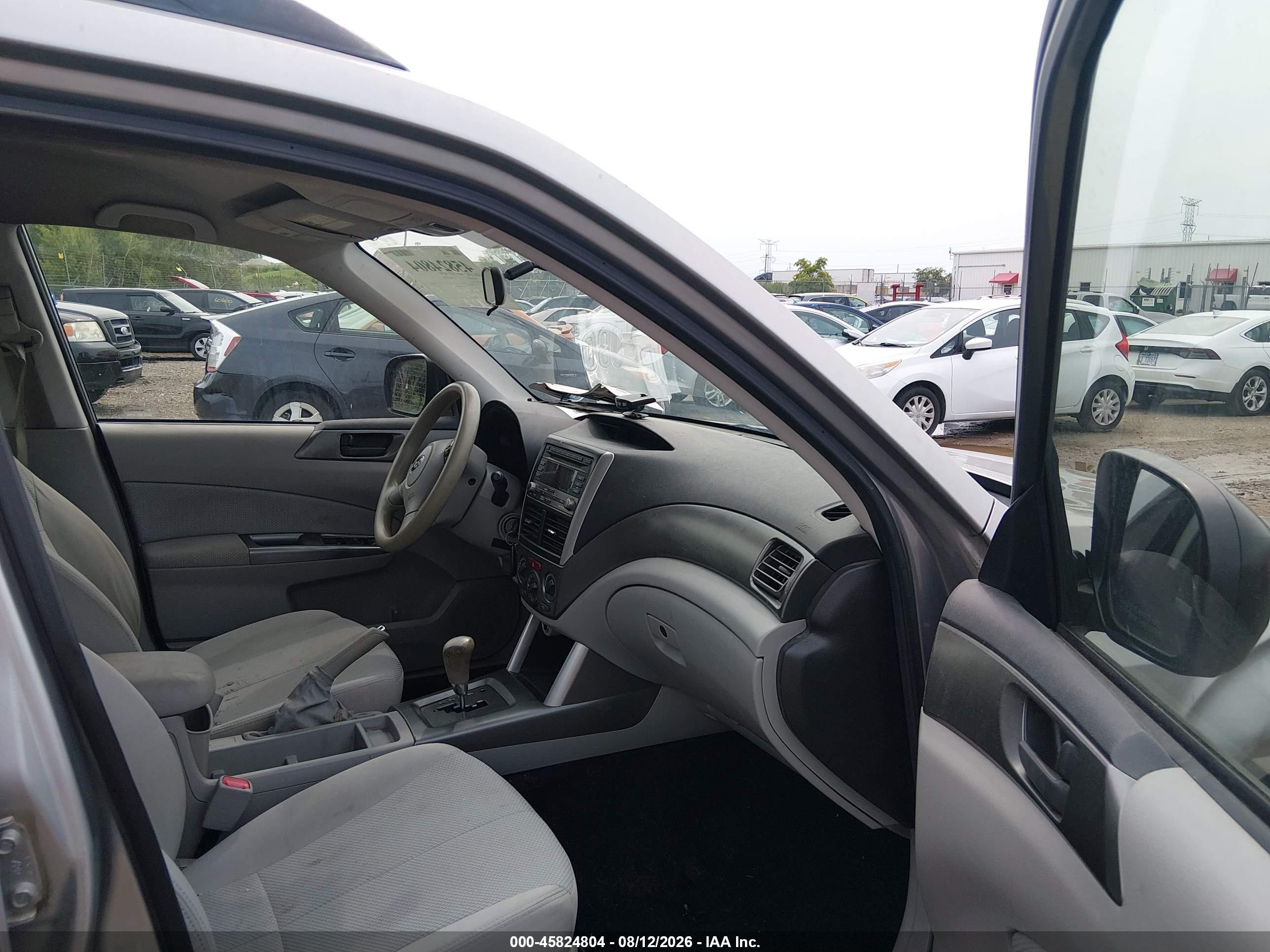 2011 Subaru Forester 2.5x Gray vin: JF2SHBBC0BH772251