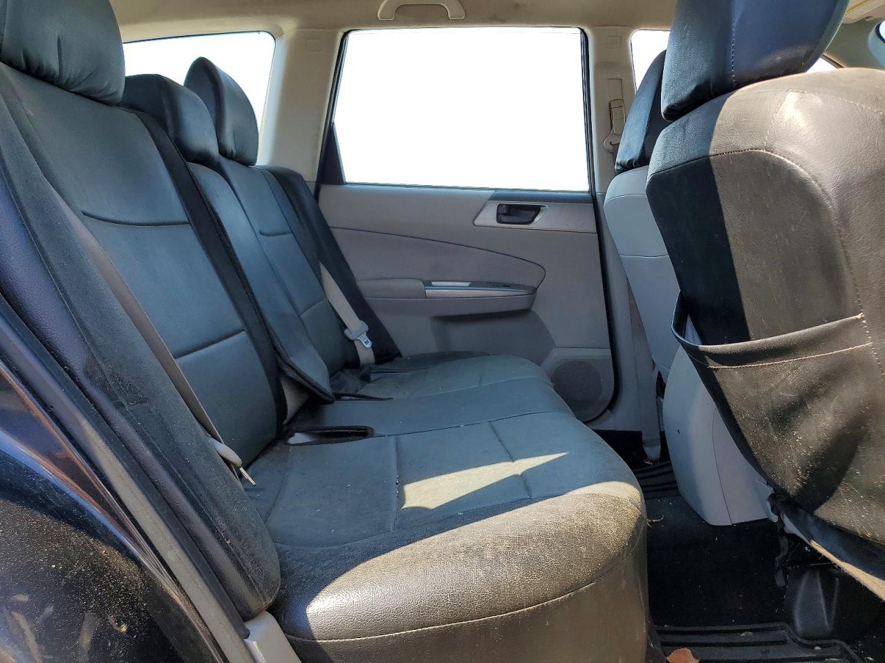 2012 Subaru Forester 2.5x Charcoal vin: JF2SHBBC0CH409885