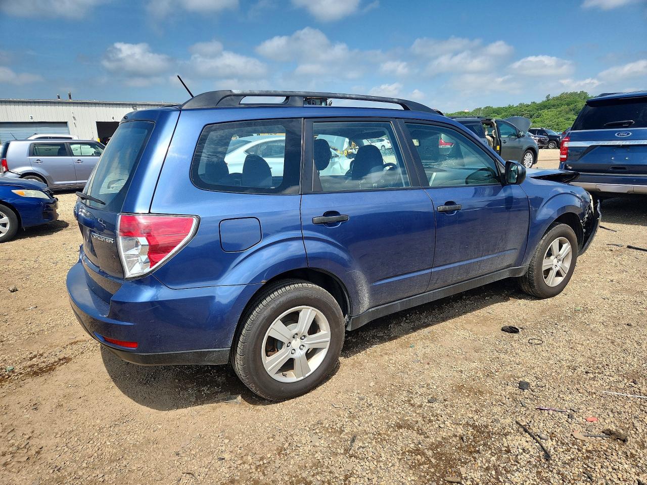 2011 Subaru Forester 2.5x Blue vin: JF2SHBBC1BH758066