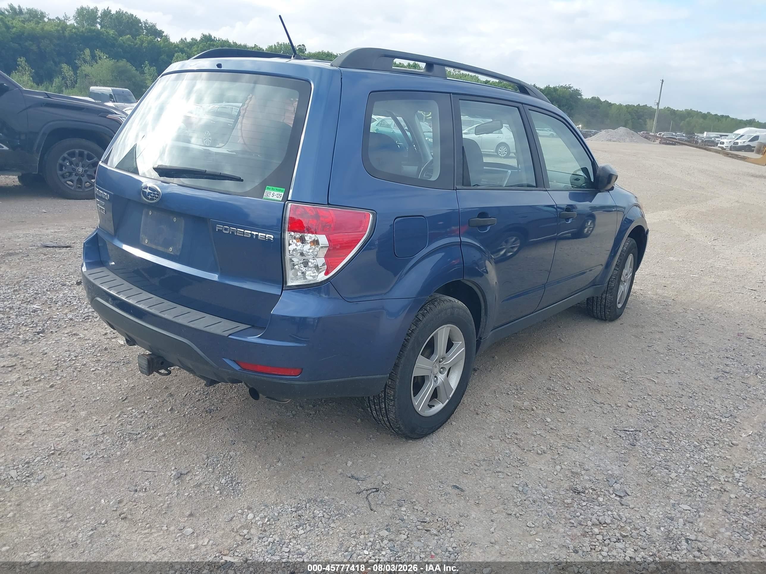 2012 Subaru Forester 2.5x Blue vin: JF2SHBBC1CH428820