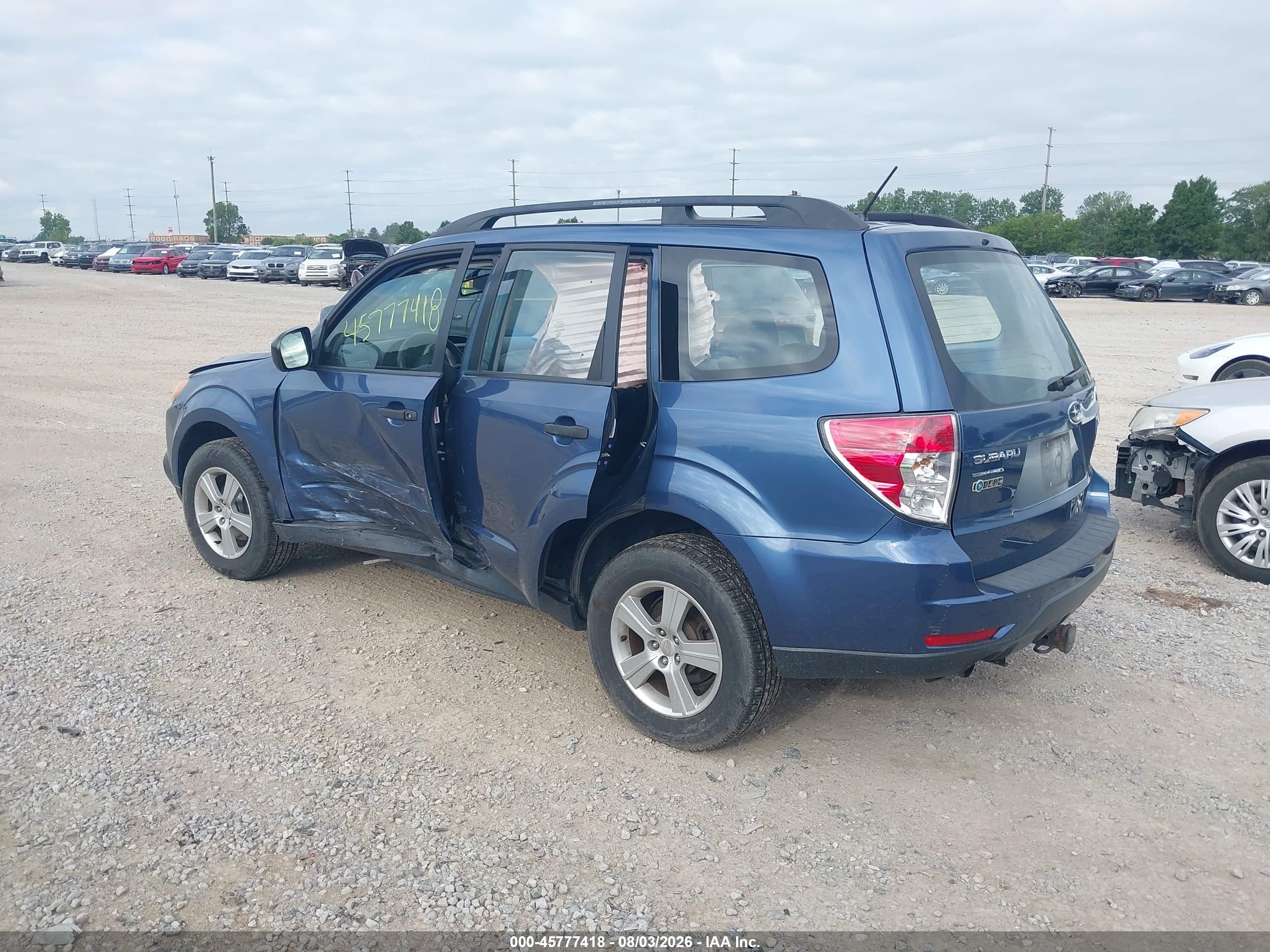 2012 Subaru Forester 2.5x Blue vin: JF2SHBBC1CH428820