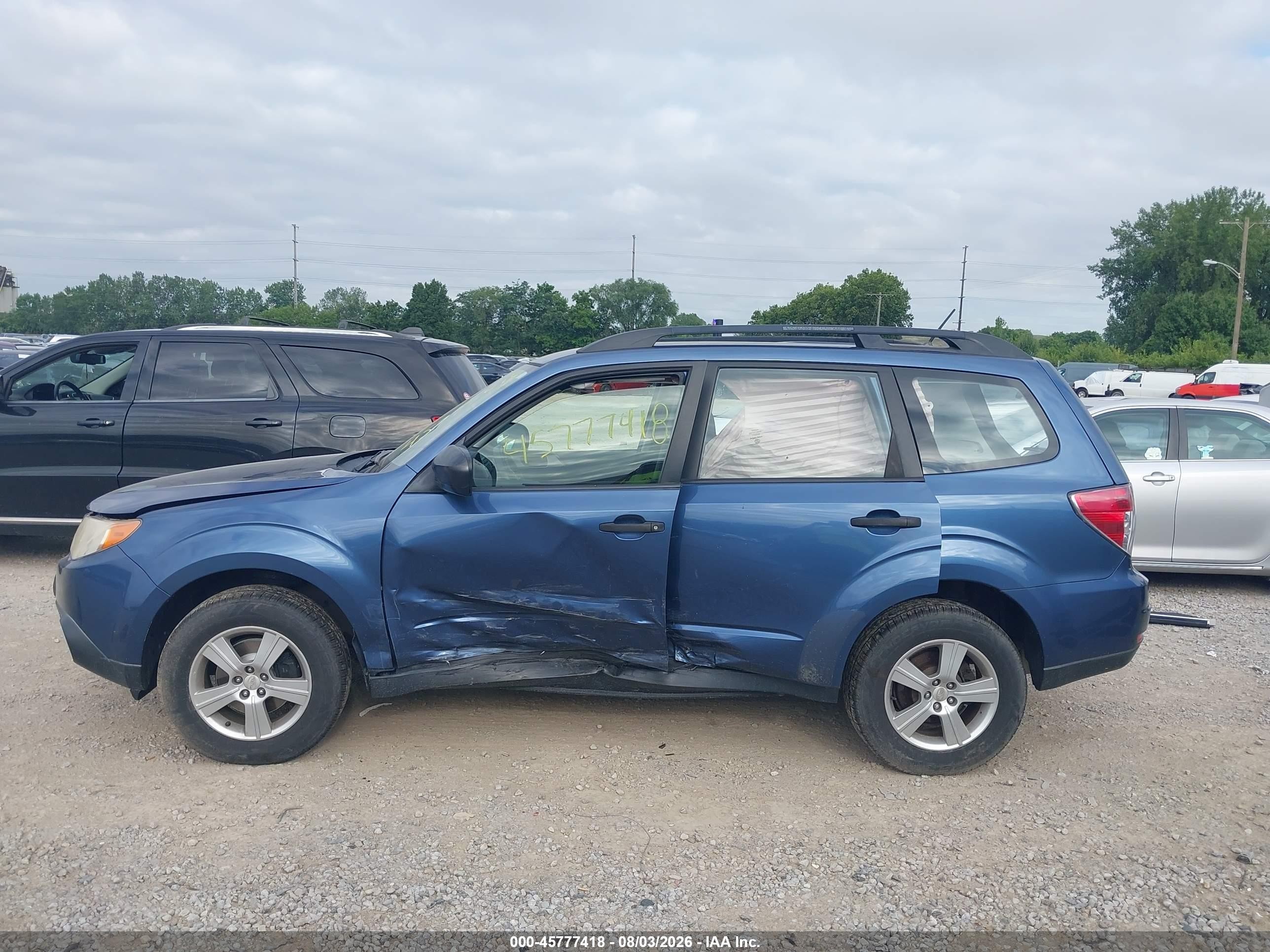 2012 Subaru Forester 2.5x Blue vin: JF2SHBBC1CH428820