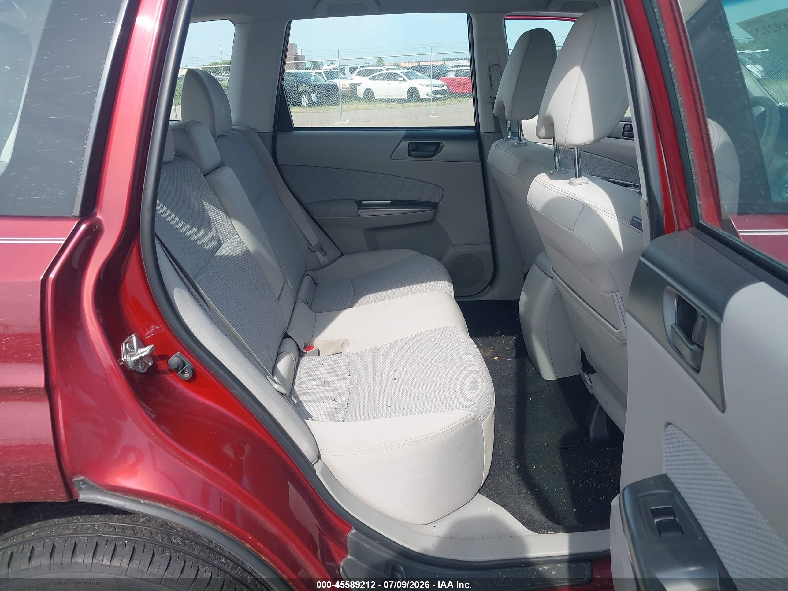 2011 Subaru Forester 2.5x Maroon vin: JF2SHBBC2BH729885
