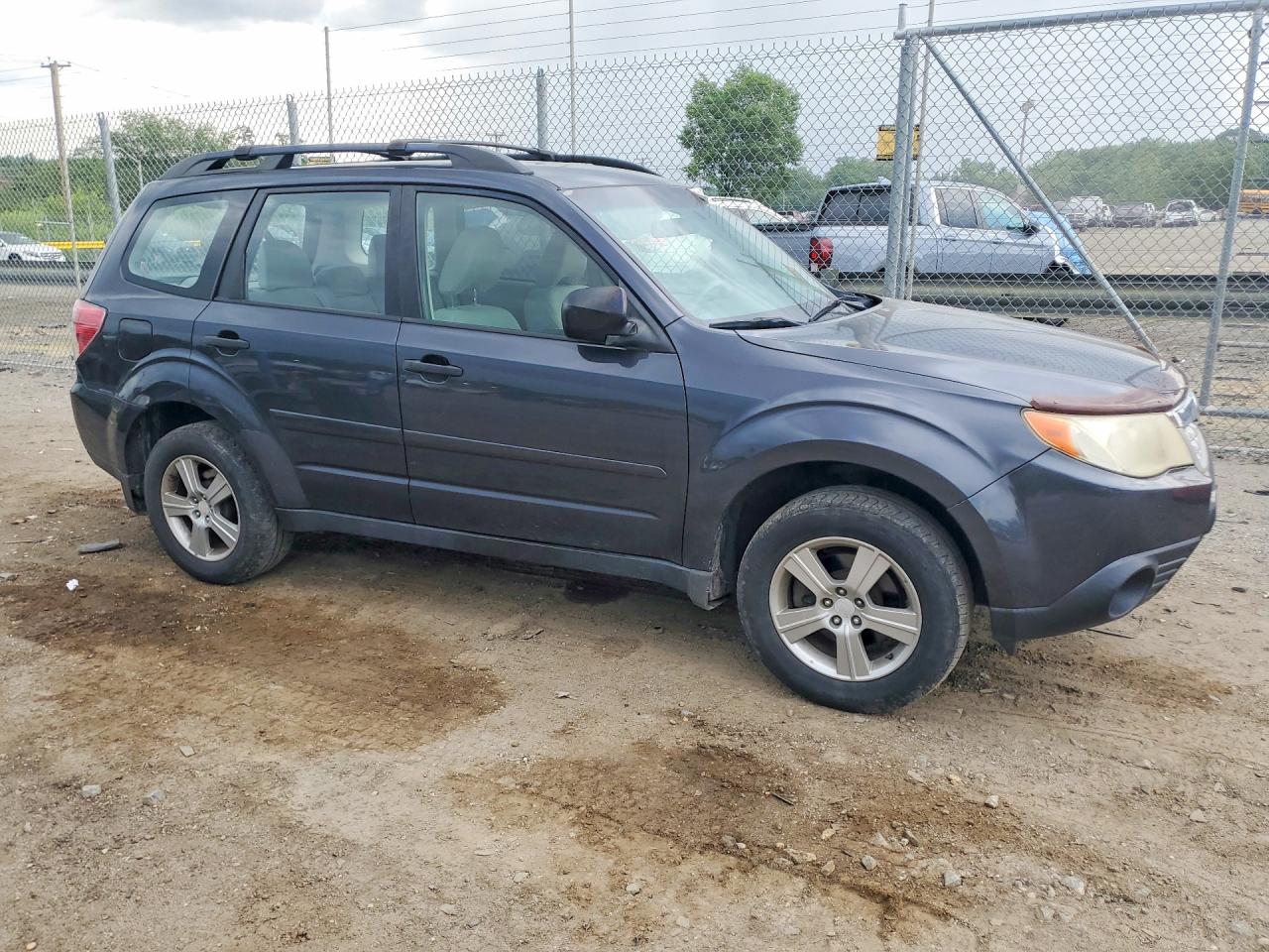 2011 Subaru Forester 2.5x Charcoal vin: JF2SHBBC2BH746220