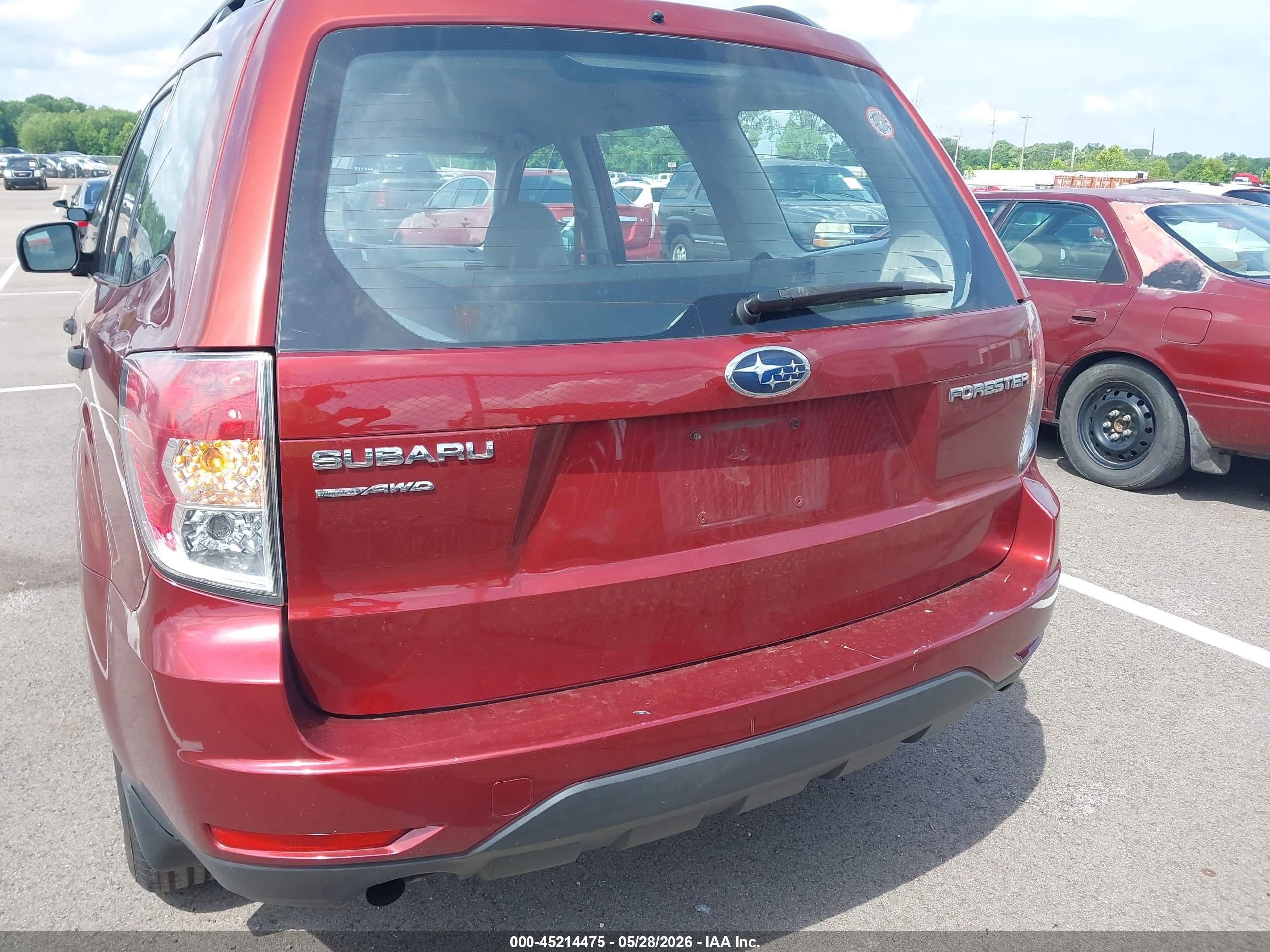 2011 Subaru Forester 2.5x Red vin: JF2SHBBC2BH763826