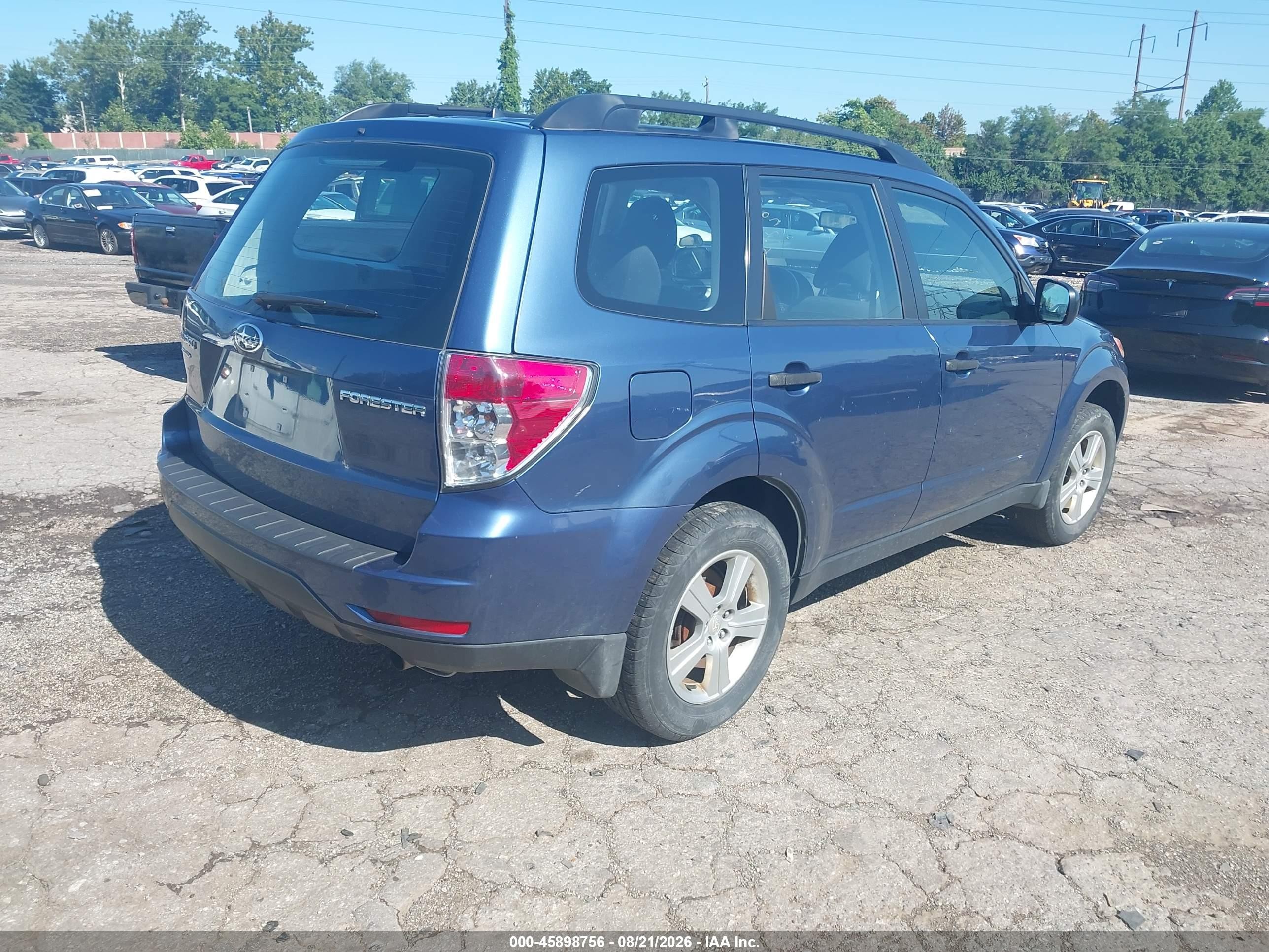 2011 Subaru Forester 2.5x Blue vin: JF2SHBBC2BH767634