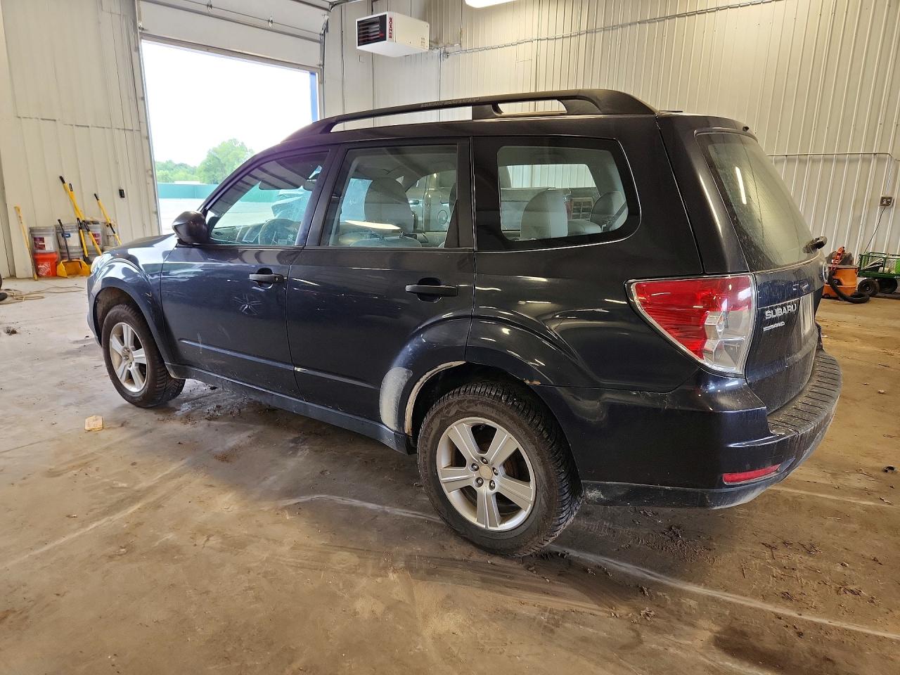 2011 Subaru Forester 2.5x Charcoal vin: JF2SHBBC2BH782036