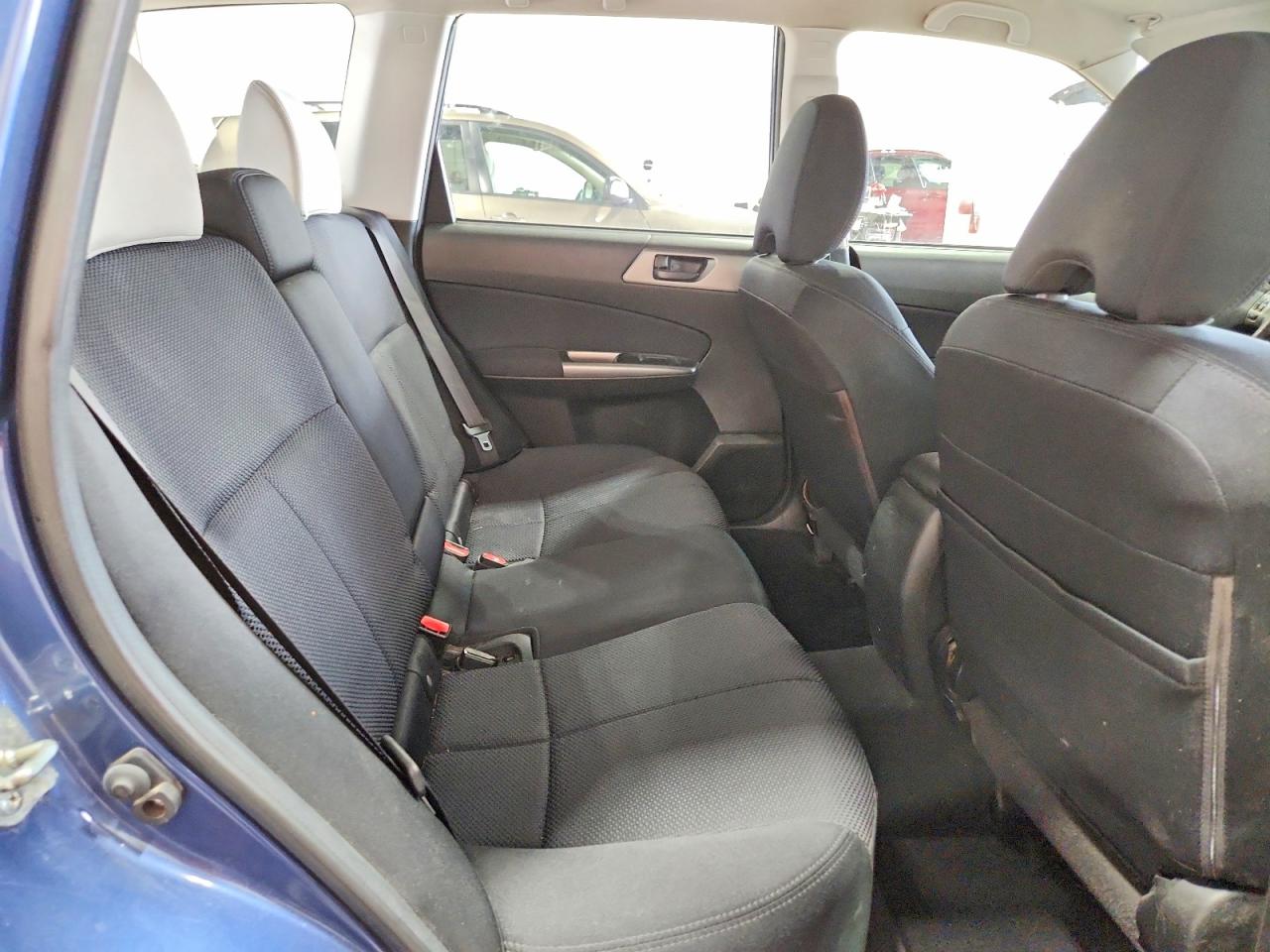 2011 Subaru Forester 2.5x Синий vin: JF2SHBBC3BG750945