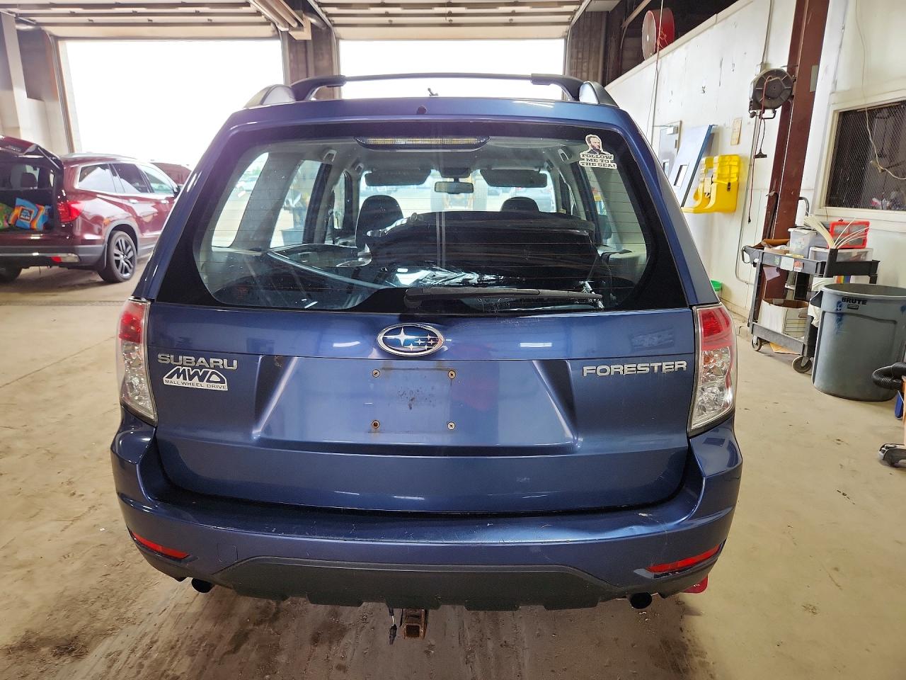 2011 Subaru Forester 2.5x Синий vin: JF2SHBBC3BG750945