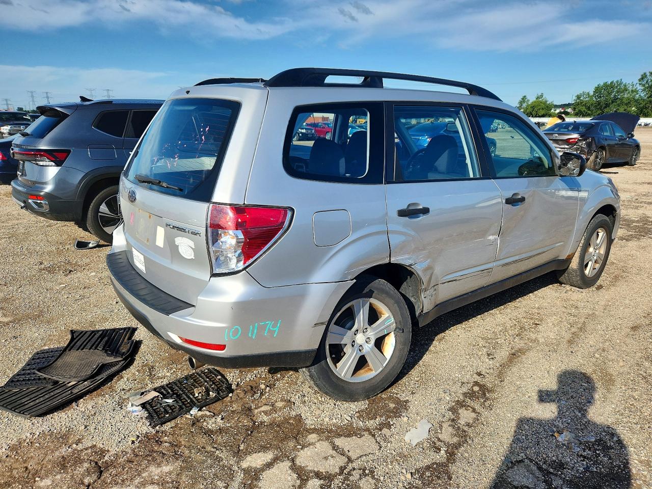 2011 Subaru Forester 2.5x Серебряный vin: JF2SHBBC3BH777170