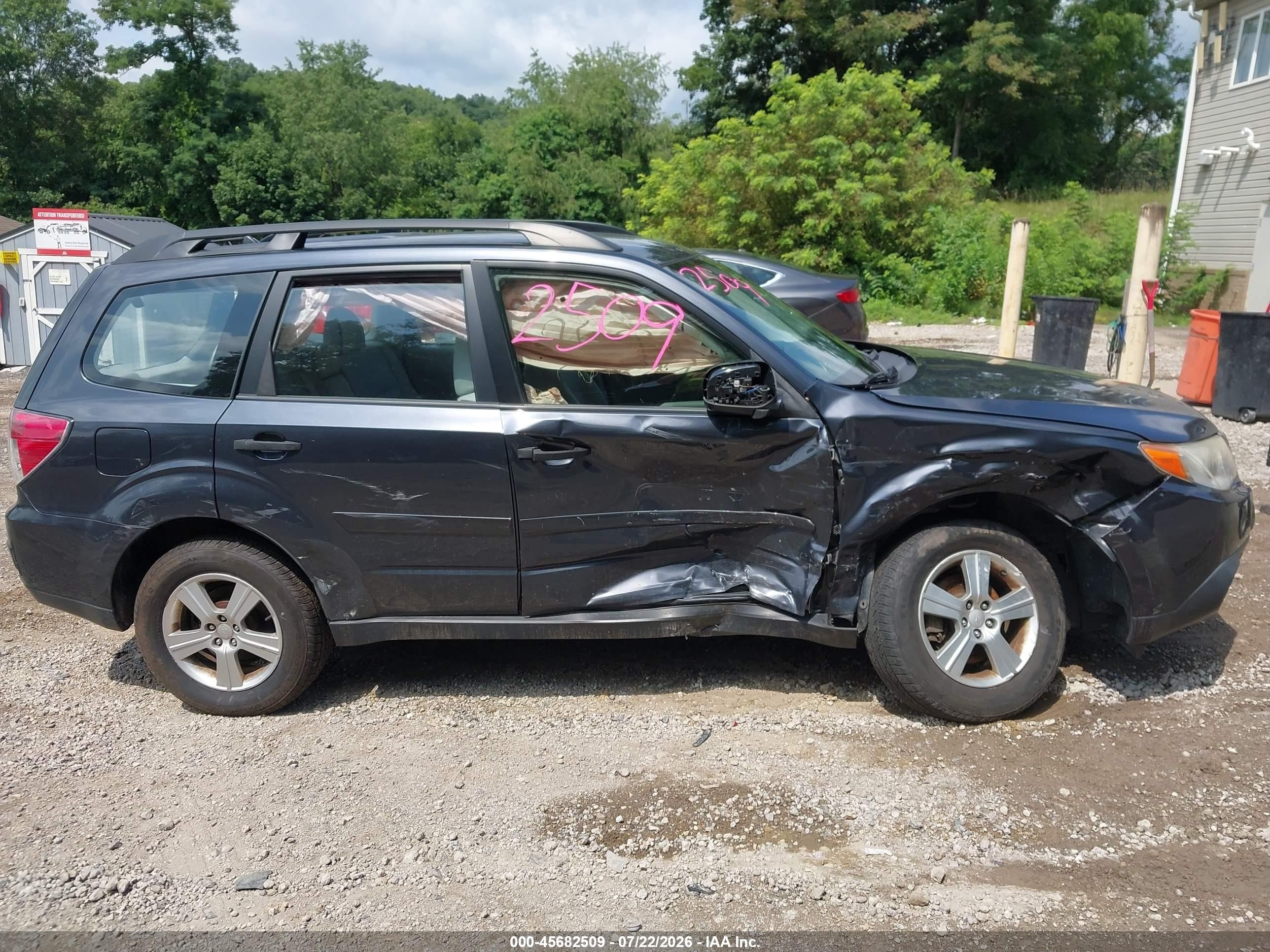 2012 Subaru Forester 2.5x Черный vin: JF2SHBBC3CH460782