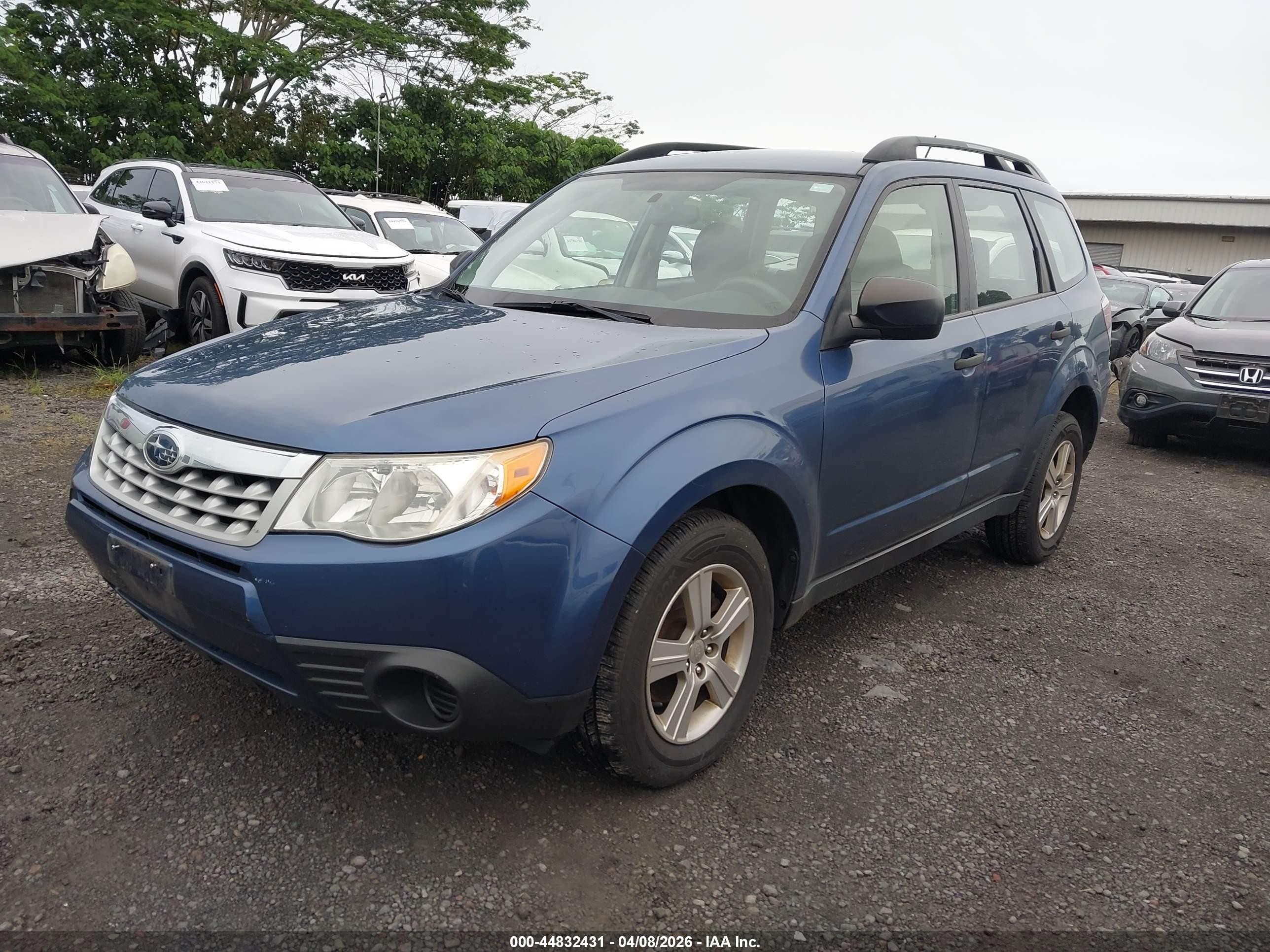 2013 Subaru Forester 2.5x Blue vin: JF2SHBBC3DH446740