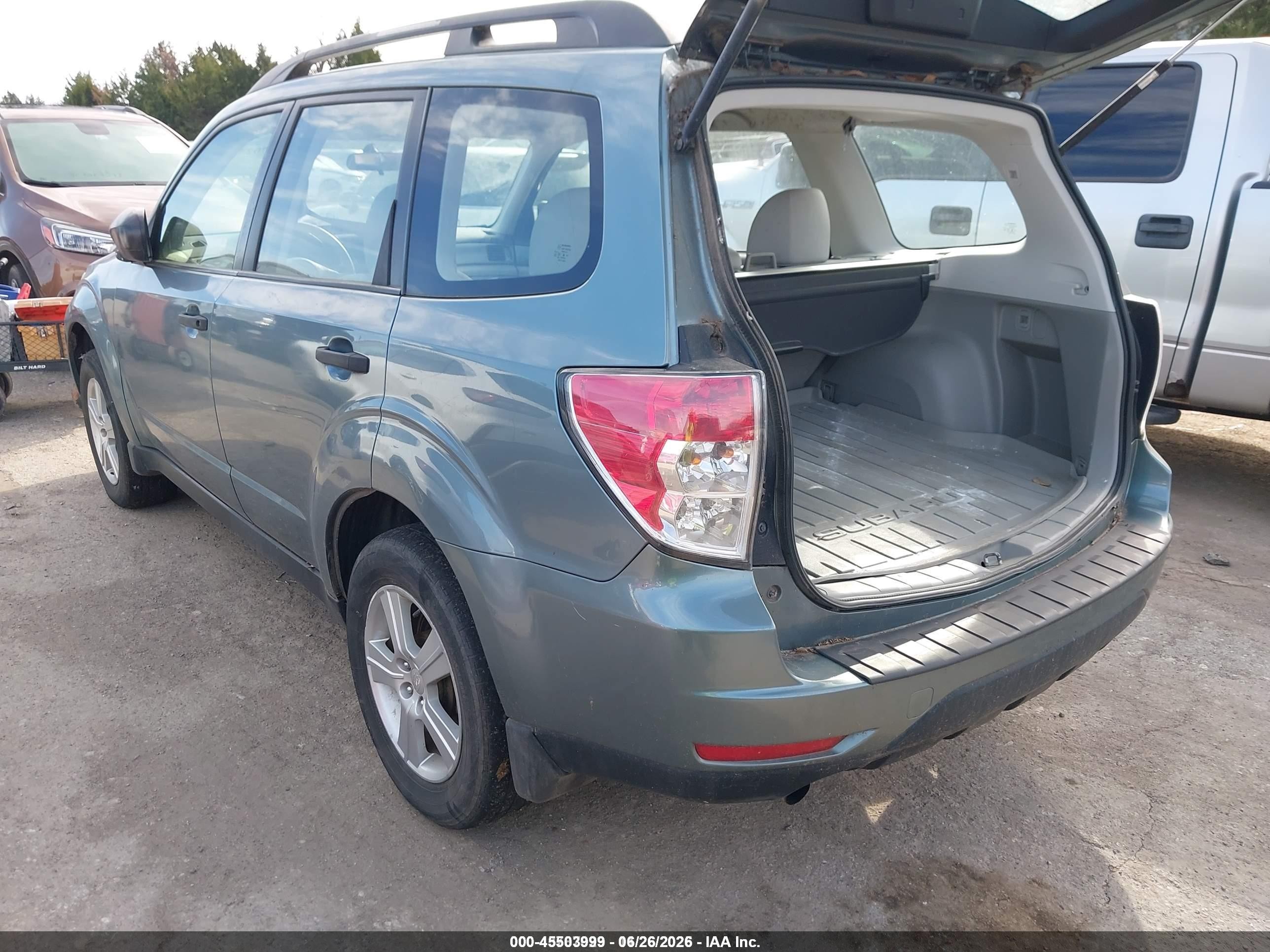 2011 Subaru Forester 2.5x Blue vin: JF2SHBBC4BH766131