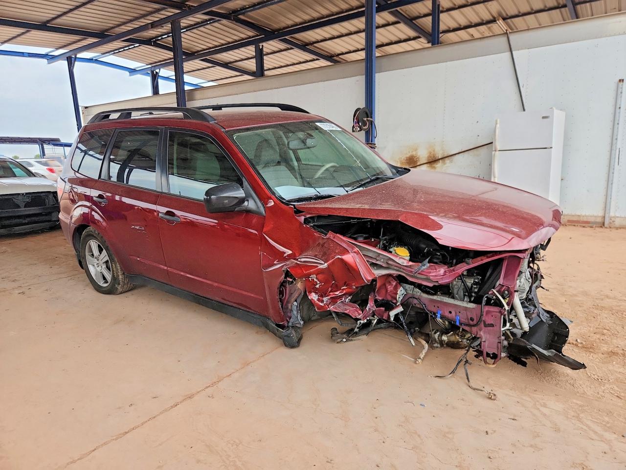 2011 Subaru Forester 2.5x Maroon vin: JF2SHBBC4BH783480