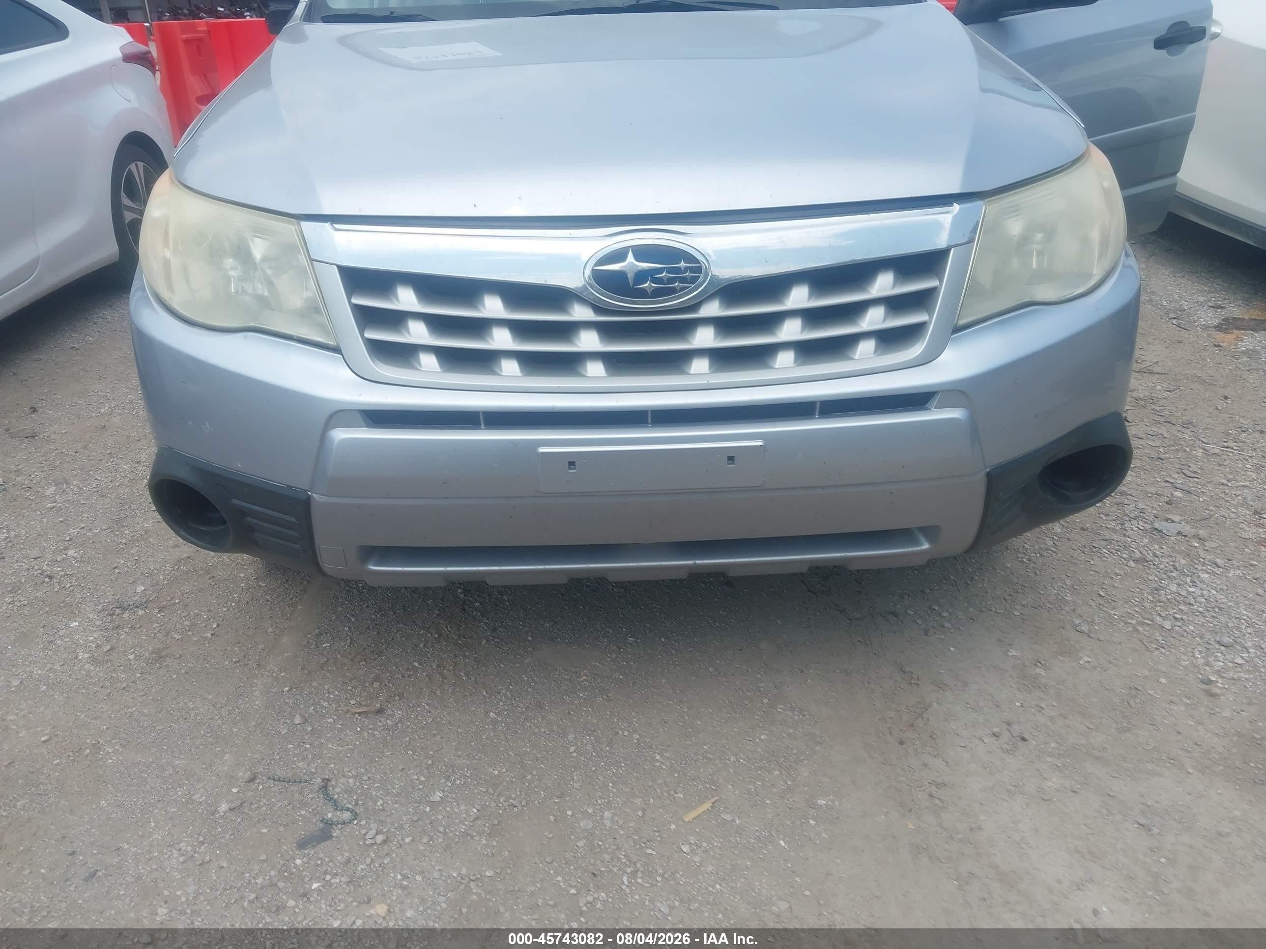 2012 Subaru Forester 2.5x Серебряный vin: JF2SHBBC4CH431856