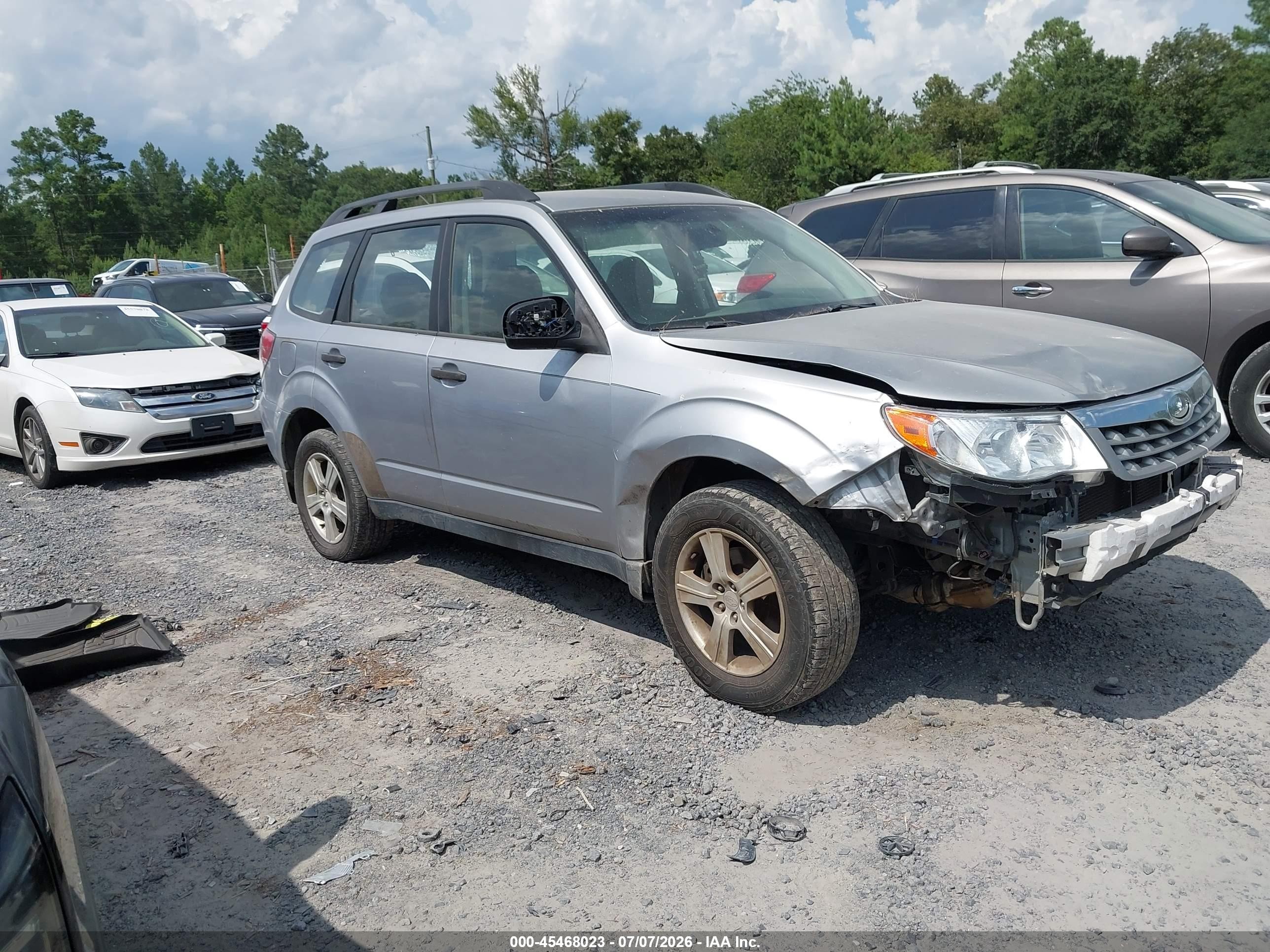 2012 Subaru Forester 2.5x Silver vin: JF2SHBBC4CH450097