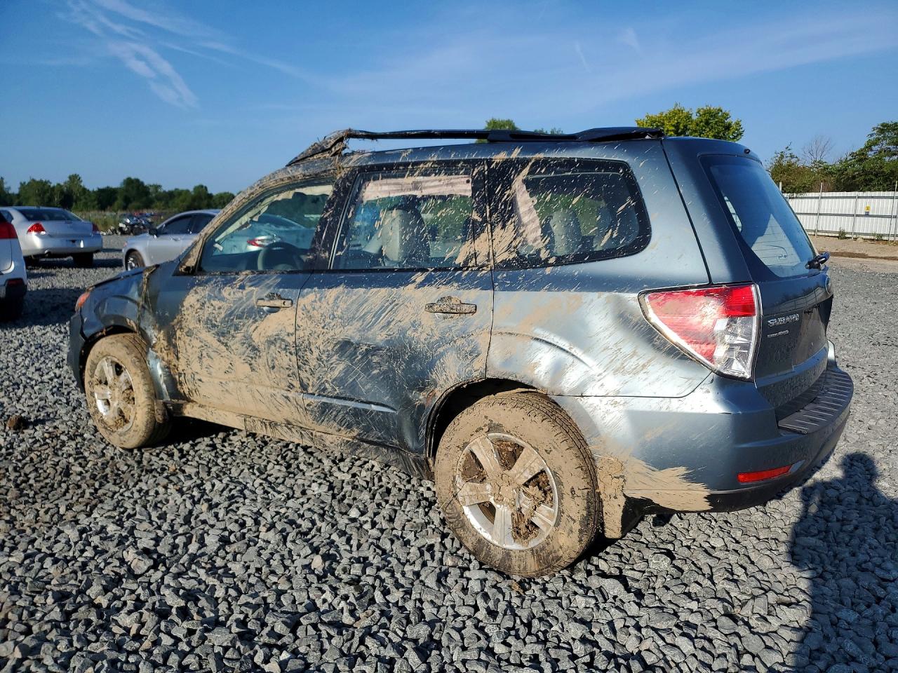 2011 Subaru Forester 2.5x Turquoise vin: JF2SHBBC5BH705533