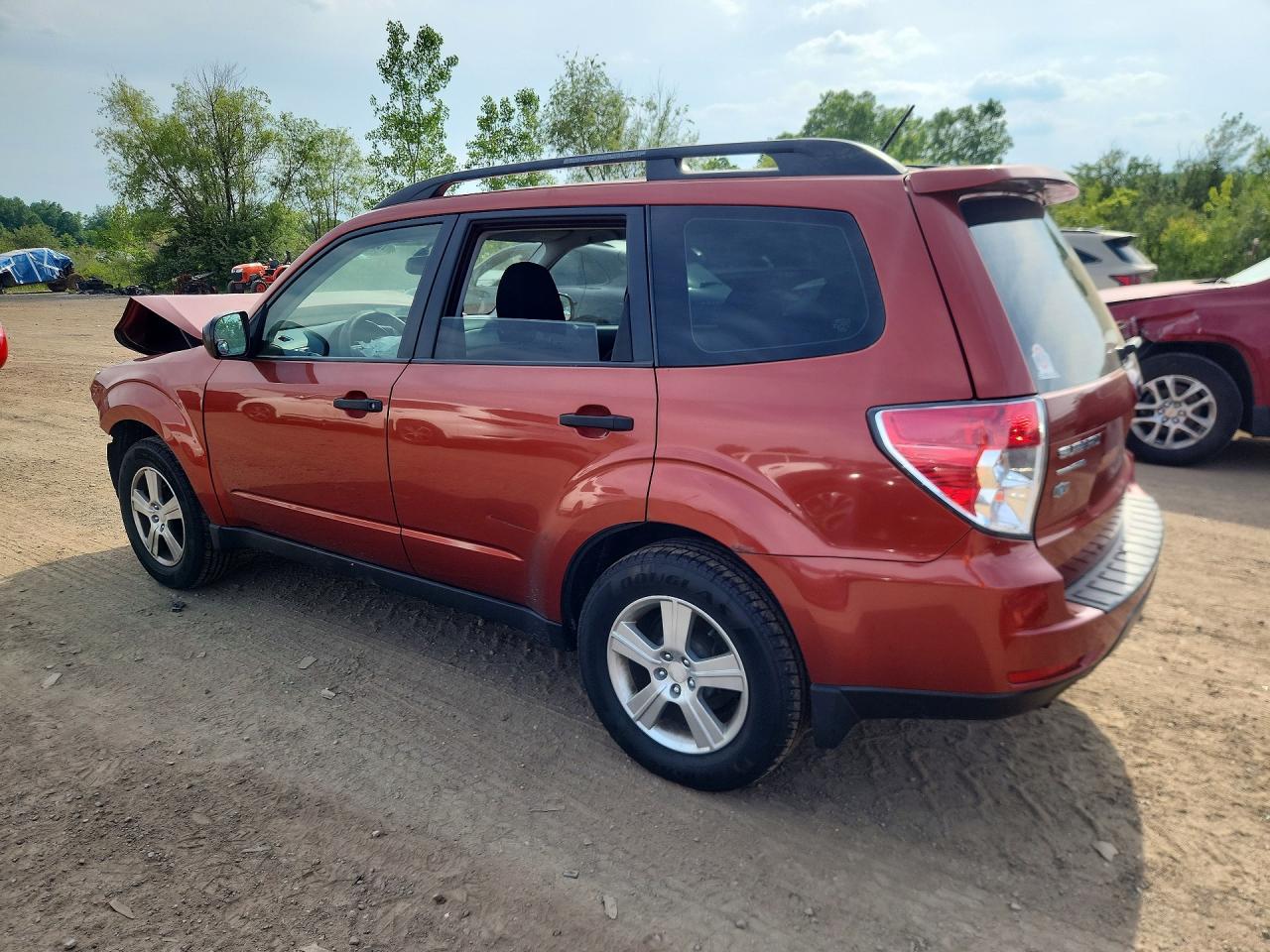2011 Subaru Forester 2.5x Бордовый vin: JF2SHBBC5BH750939