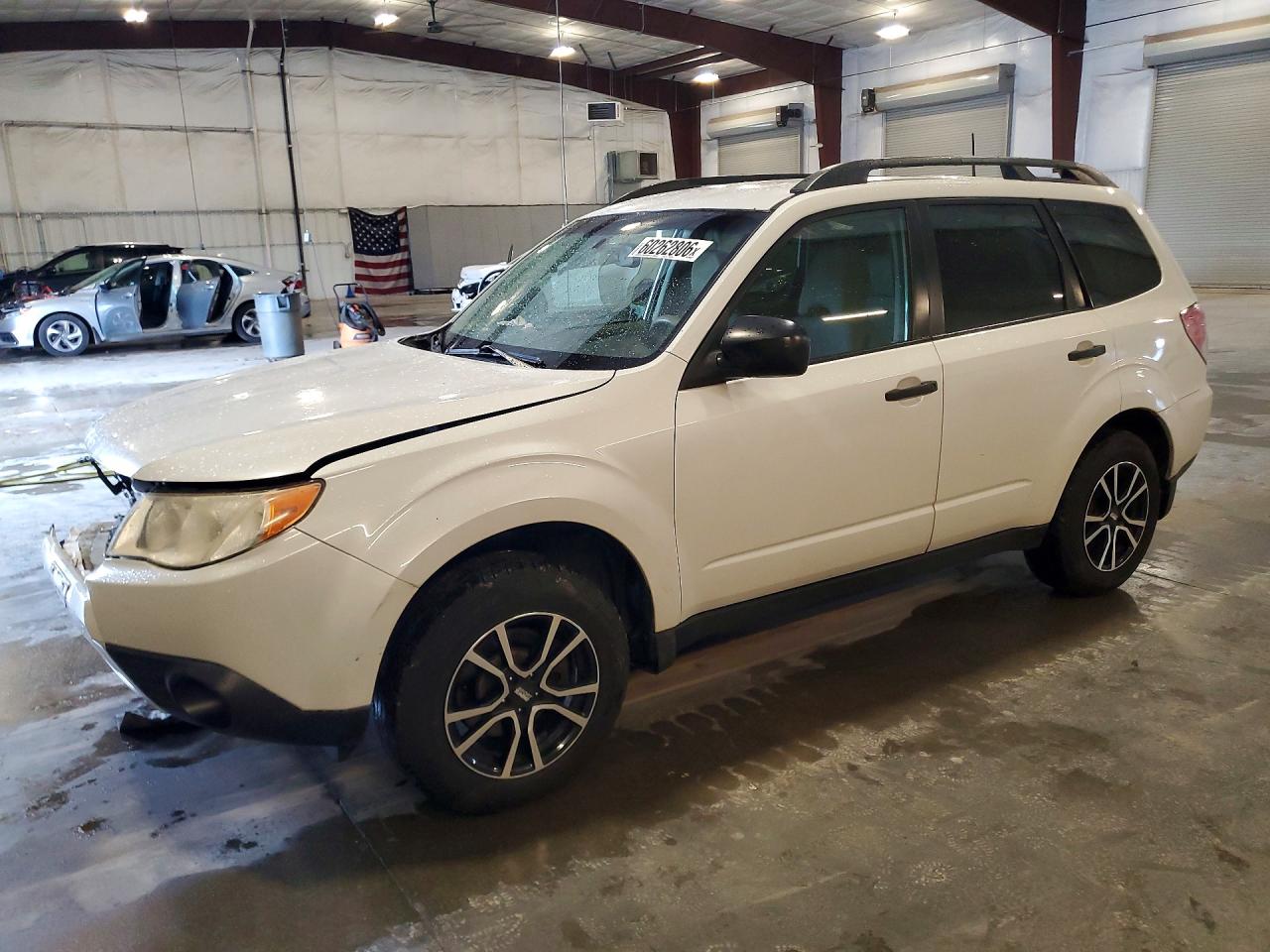 2012 Subaru Forester 2.5x White vin: JF2SHBBC5CH414354