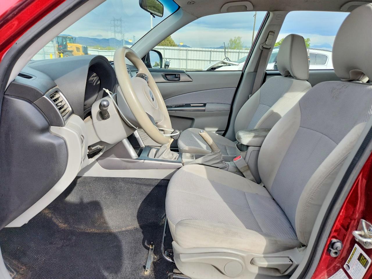 2011 Subaru Forester 2.5x Burgundy vin: JF2SHBBC6BG758764